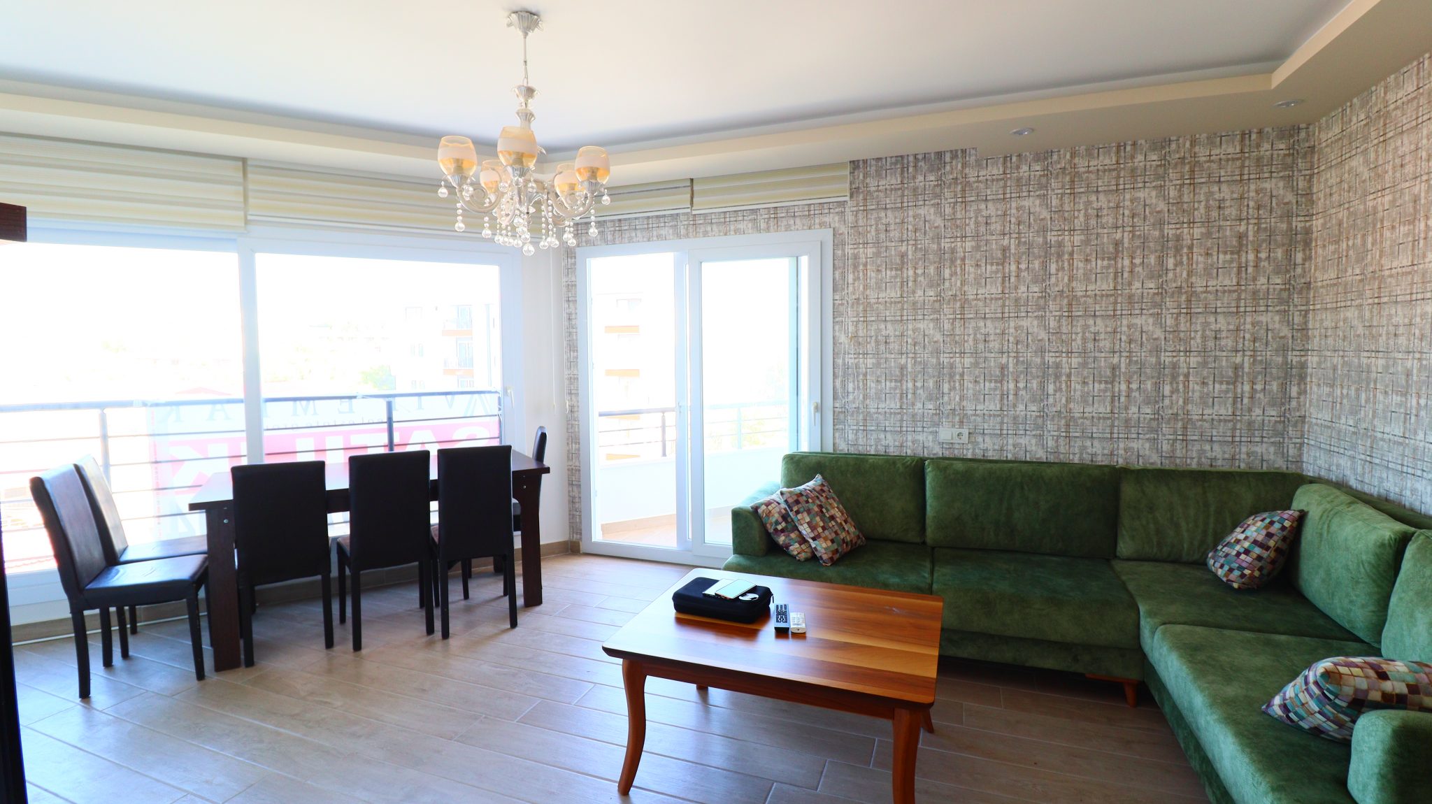 Gemeubileerd 2+1 appartement te koop in Mersin Erdemli Kocahasanlı aan de kust