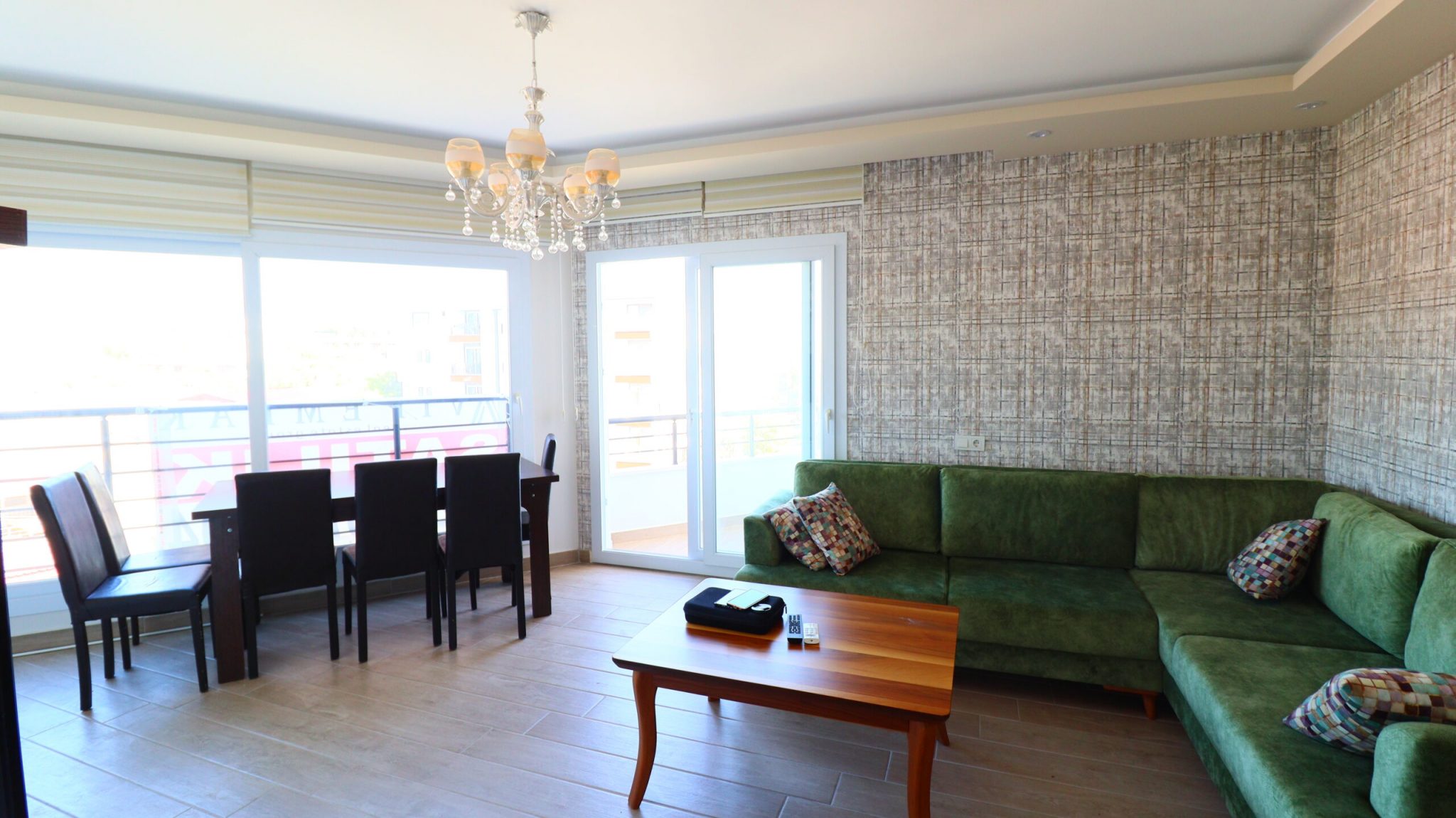 Mersin Erdemli Kocahasanlı Denize Sıfır Eşyalı Satılık 2+1 Daire