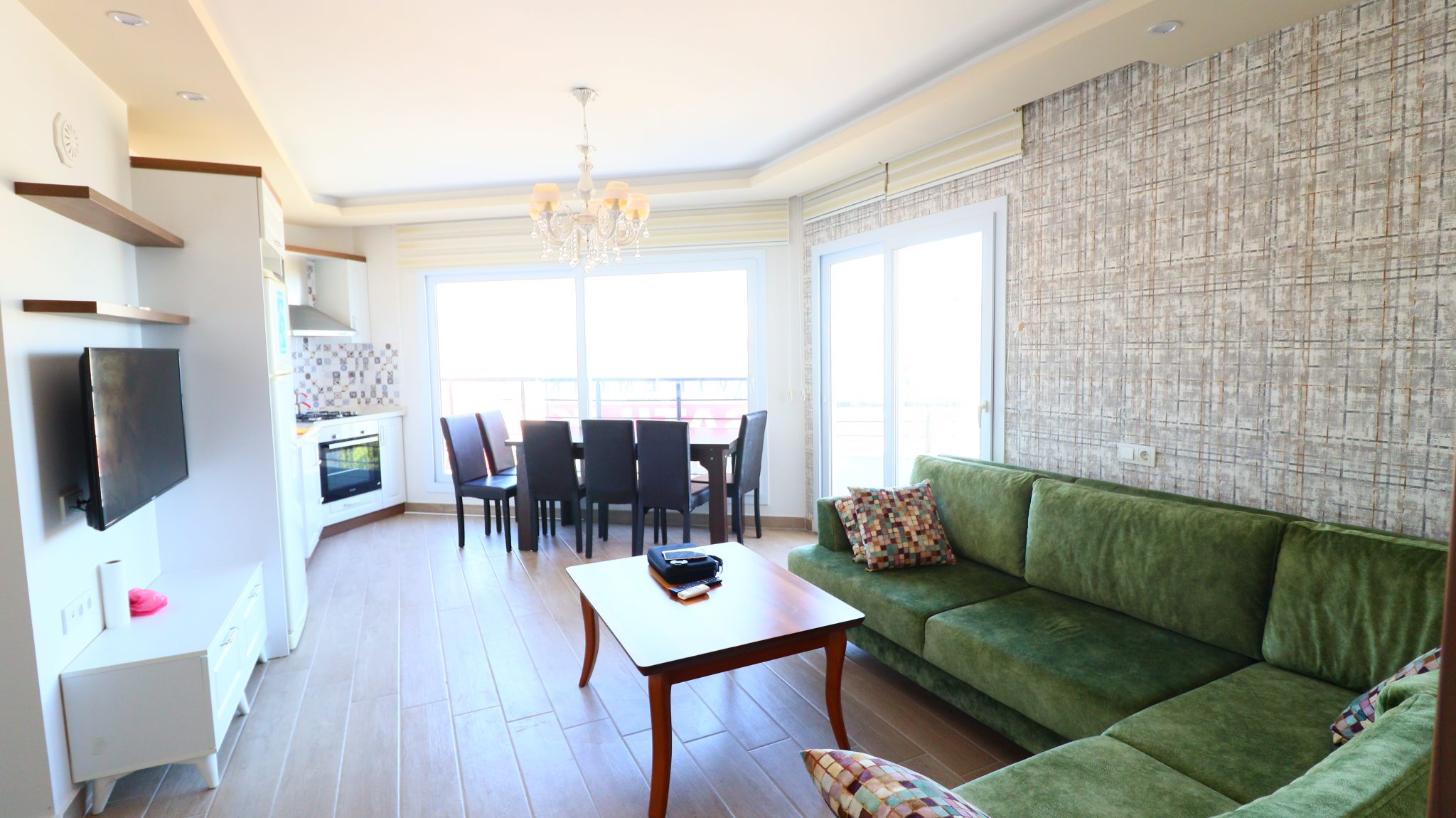 Gemeubileerd 2+1 appartement te koop in Mersin Erdemli Kocahasanlı aan de kust