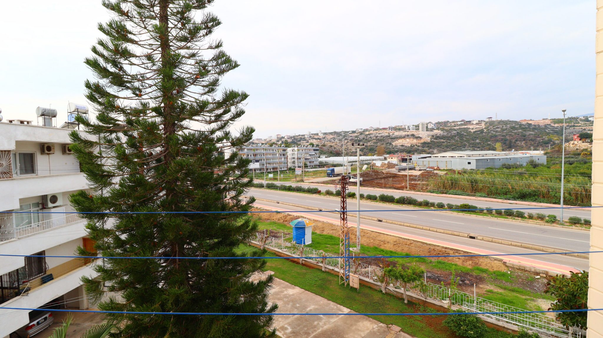 Mersin Erdemli Limonlu Gökmen Sitesi Eşyalı Satılık 2+1 Bakımlı Daire