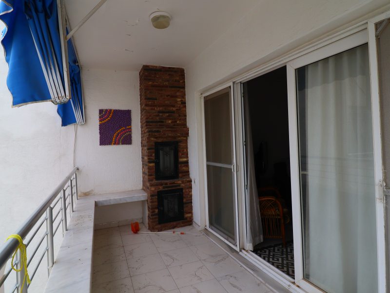 Mersin Erdemli Limonlu Gökmen Sitesi Eşyalı Satılık 2+1 Bakımlı Daire