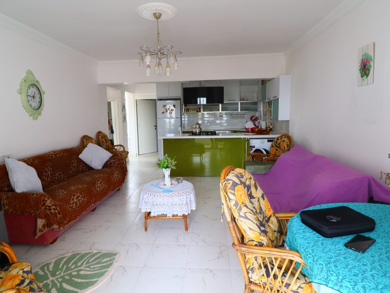 Mersin Erdemli Limonlu Gökmen Sitesi Eşyalı Satılık 2+1 Bakımlı Daire