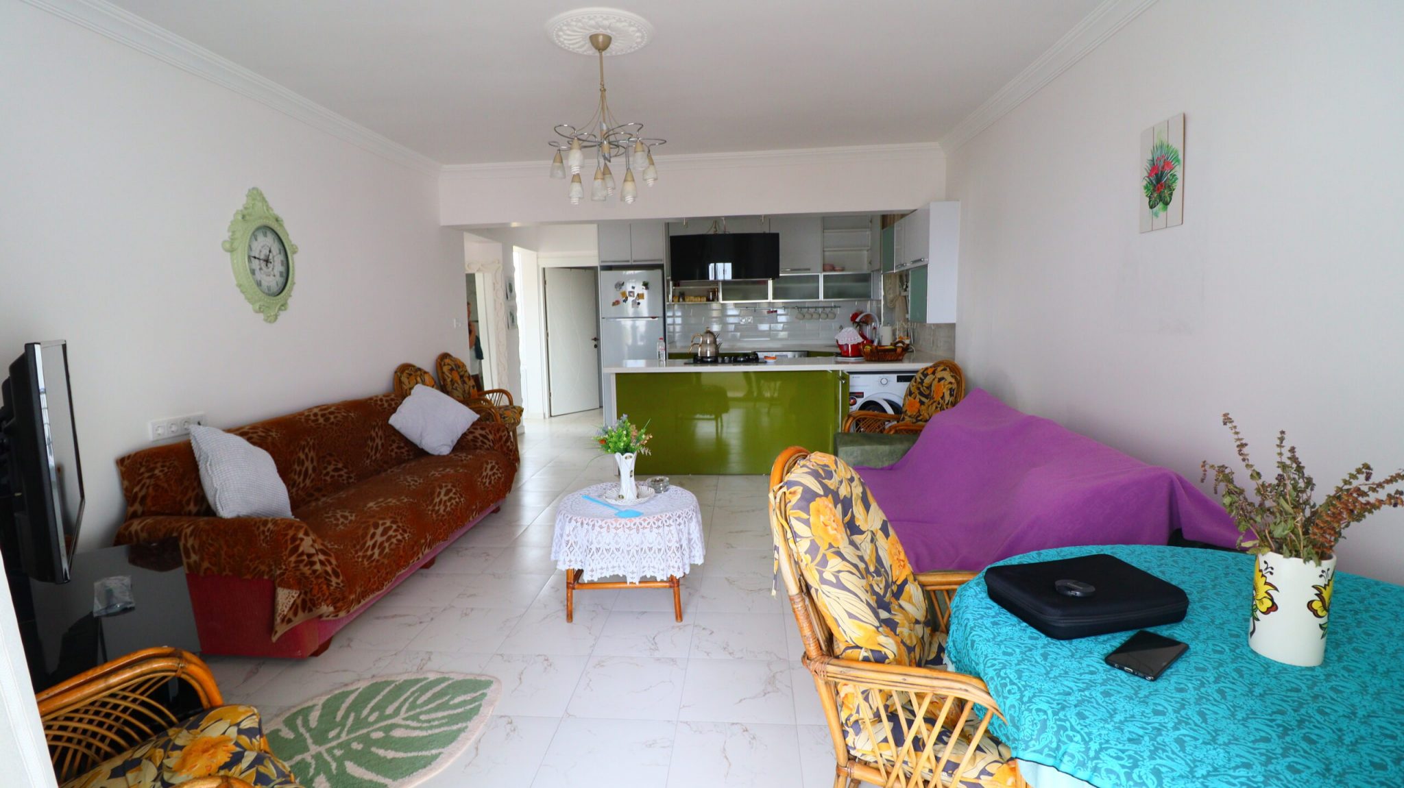Mersin Erdemli Limonlu Gökmen Sitesi Eşyalı Satılık 2+1 Bakımlı Daire