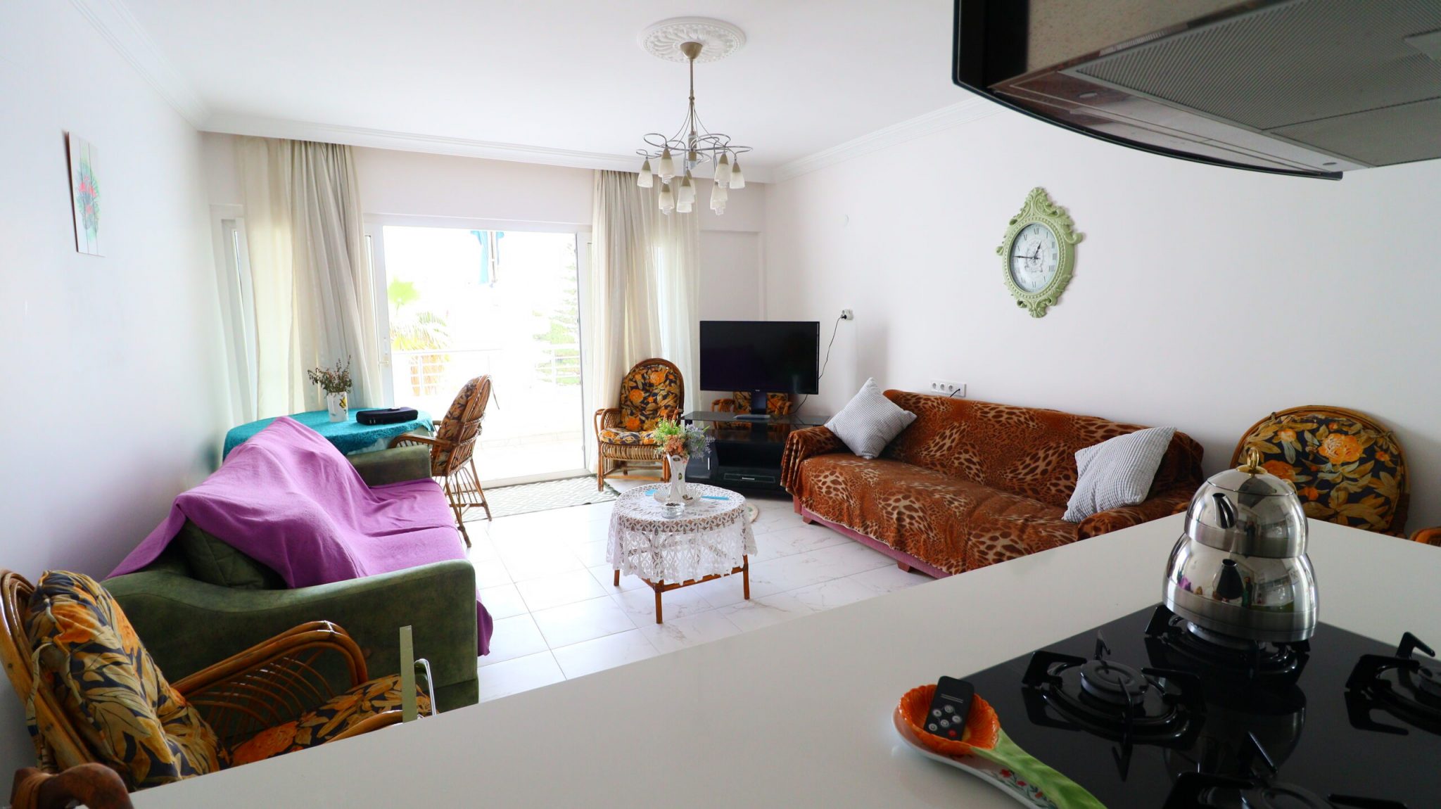 Mersin Erdemli Limonlu Gökmen Sitesi Eşyalı Satılık 2+1 Bakımlı Daire