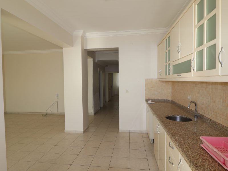 Mersin Erdemli Limonlu Atlantis Sitesi Denize Sıfır Satılık Daire