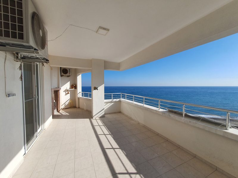 Mersin Erdemli Limonlu Atlantis Sitesi Denize Sıfır Satılık Daire