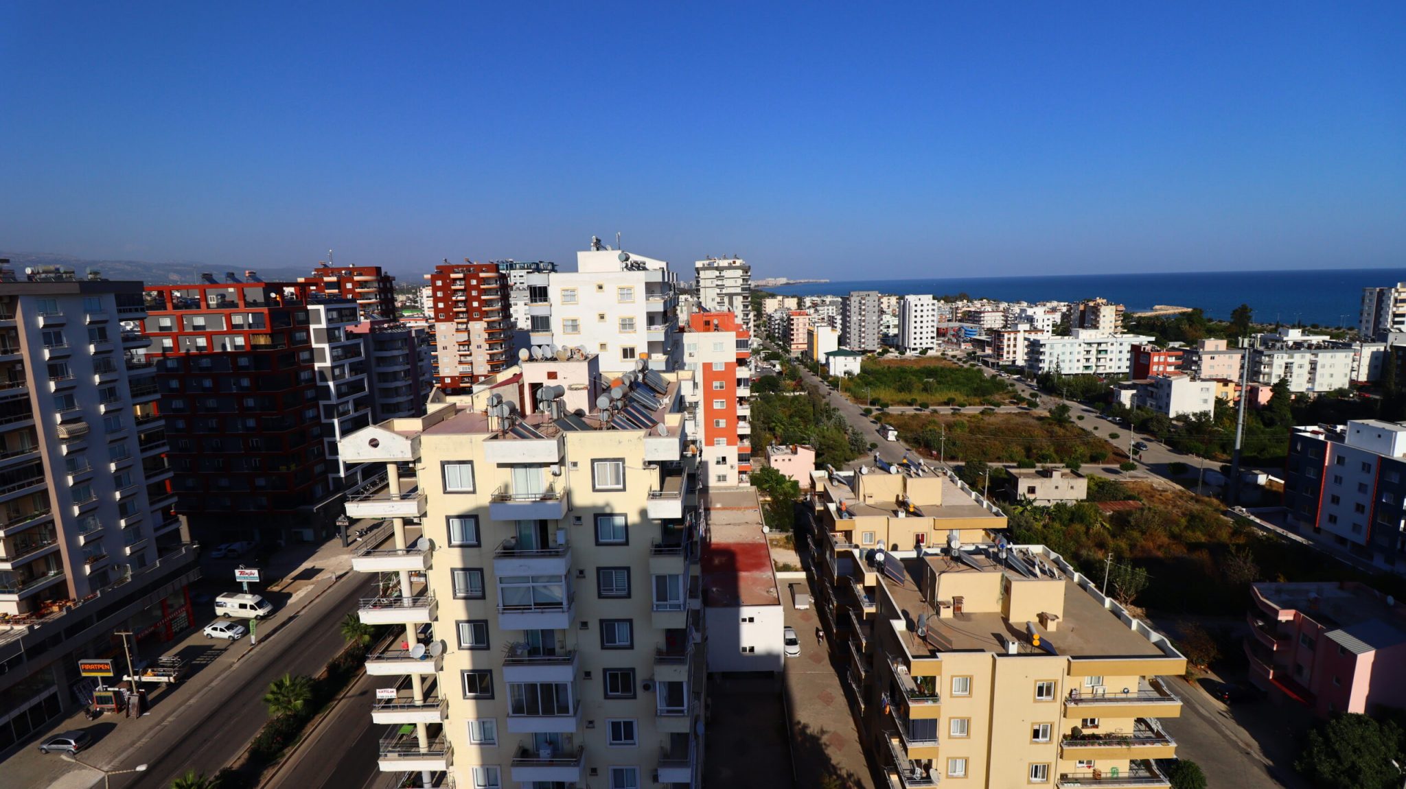 Mersin Erdemli Alata  Deniz Manzaralı  Satılık 3+1 Geniş   Daire