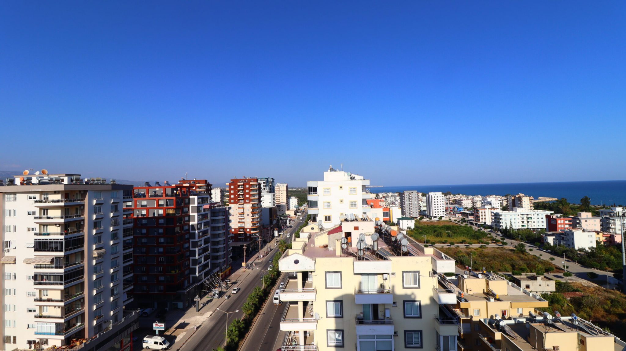 Mersin Erdemli Alata  Deniz Manzaralı  Satılık 3+1 Geniş   Daire