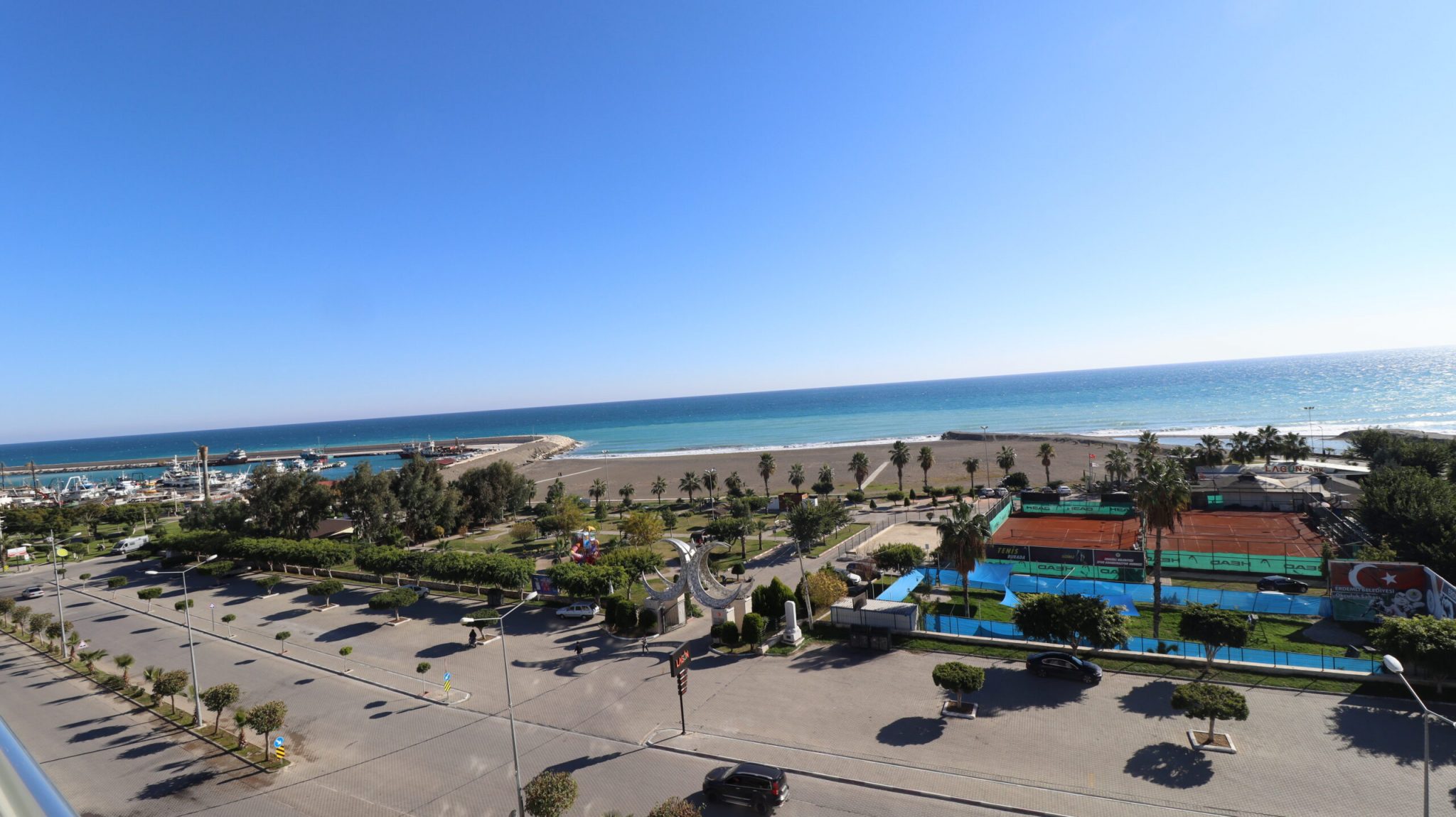 Mersin Erdemli Alata Marina Kiralık 3+1 Deniz Manzaralı  Daire