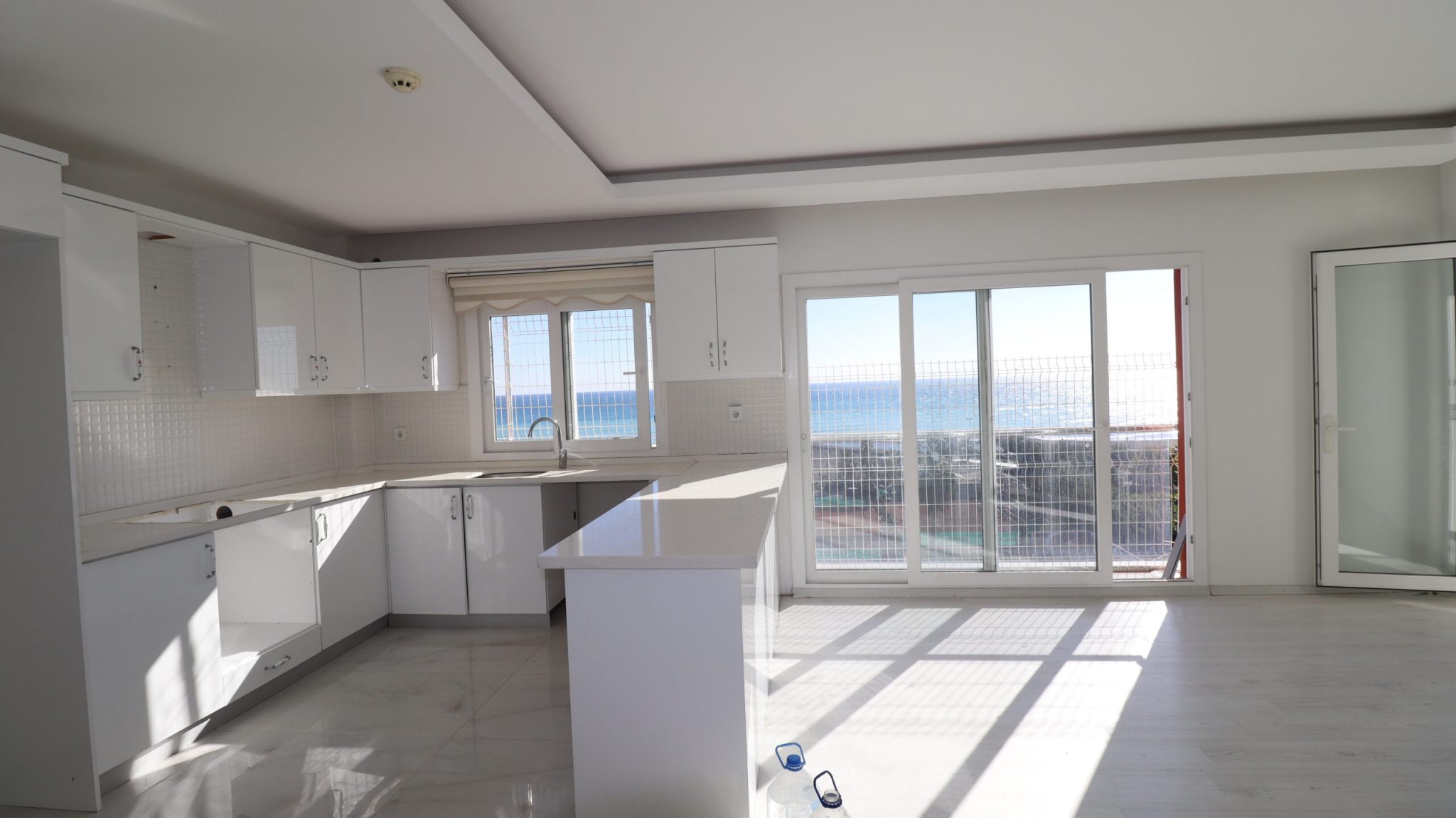 Mersin Erdemli Alata Marina Kiralık 3+1 Deniz Manzaralı  Daire