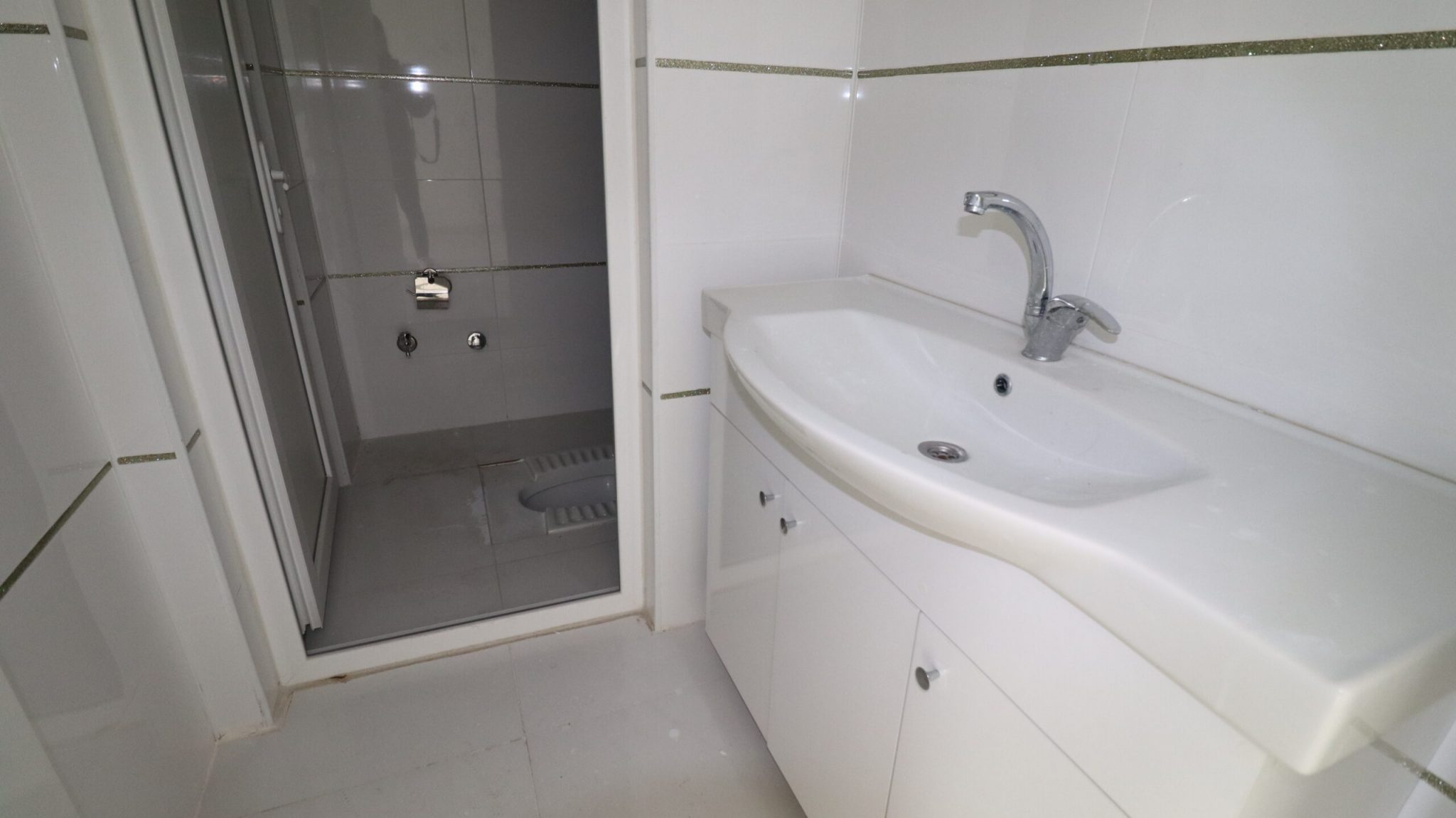 Mersin Erdemli Alata Marina Kiralık 3+1 Deniz Manzaralı  Daire