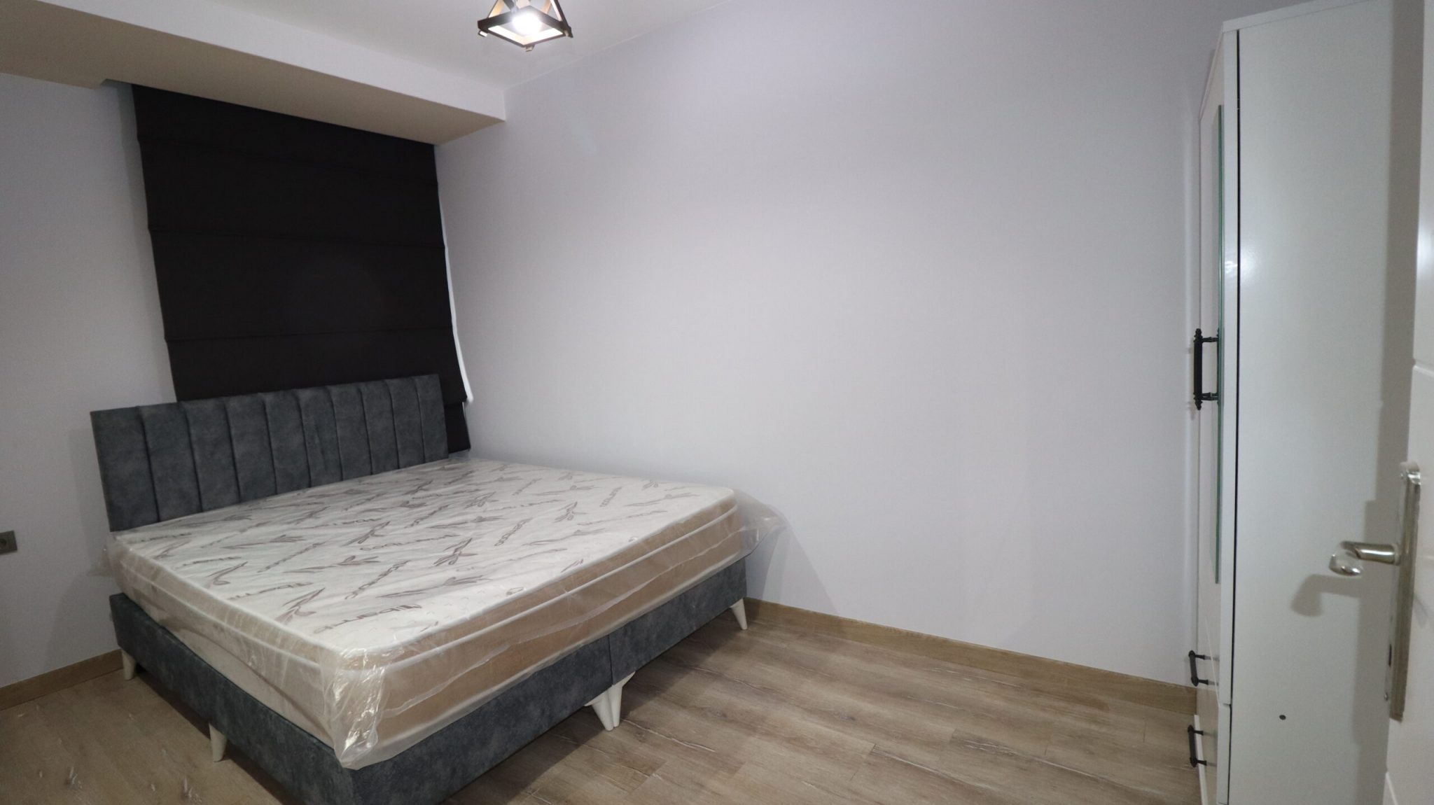 Mersin Erdemli Alata Eşyalı Satılık 1+1 Daire
