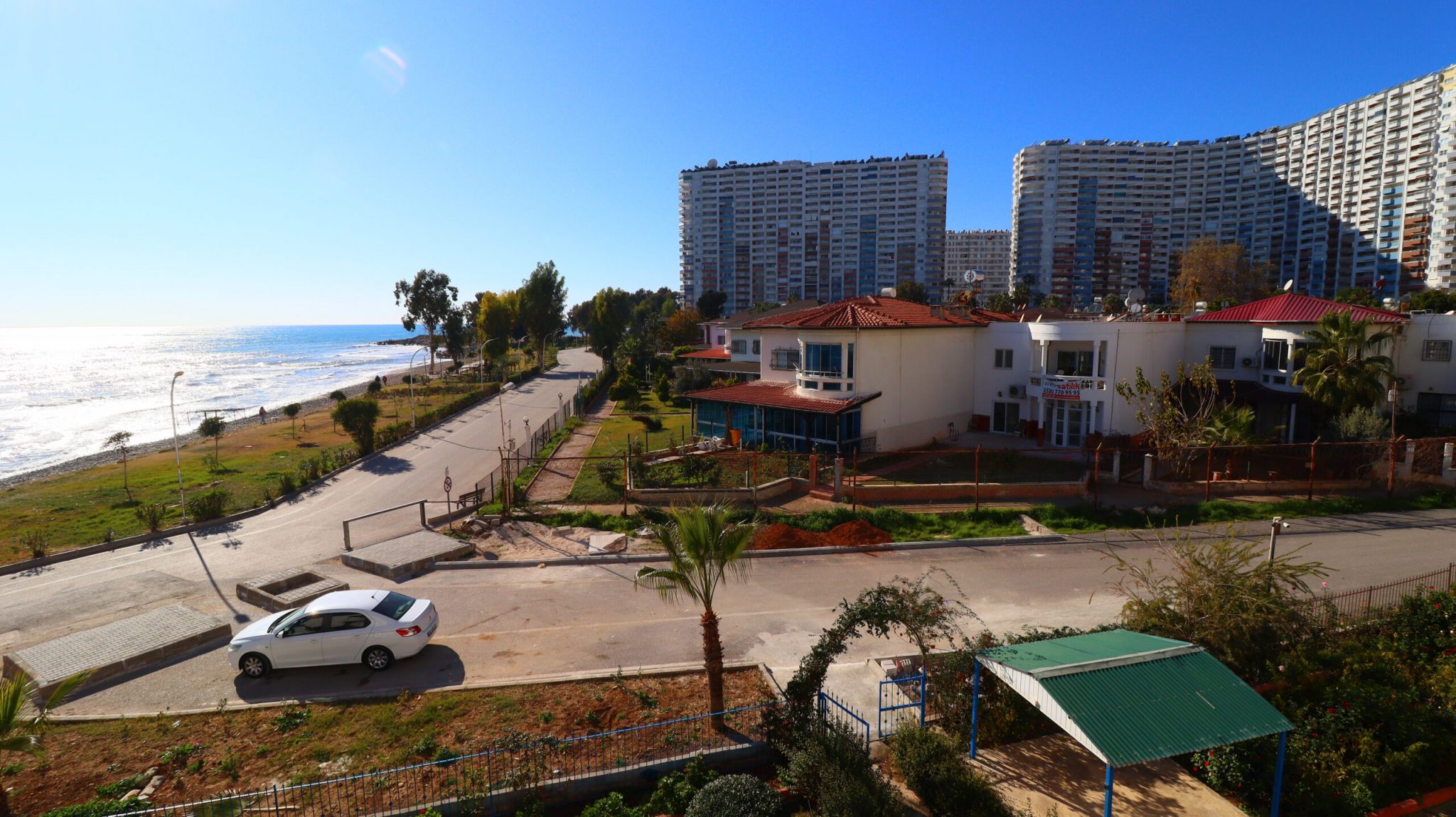 Mersin Erdemli Tömük Güneykent Sitesi Denize Sıfır Masrafsız Satılık 2+1 Daire