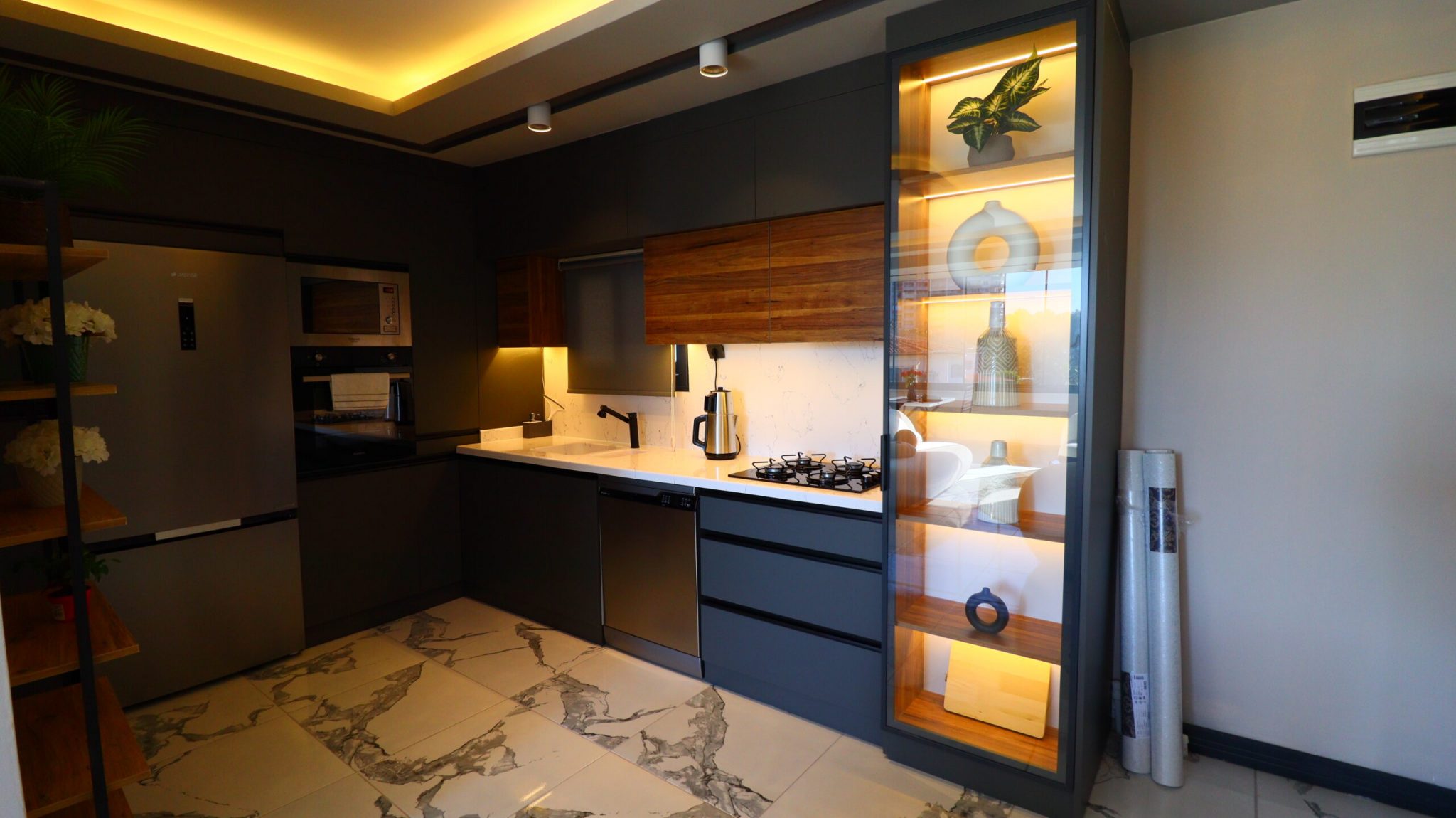 Mersin Erdemli Tömük Güneykent Sitesi Denize Sıfır Masrafsız Satılık 2+1 Daire
