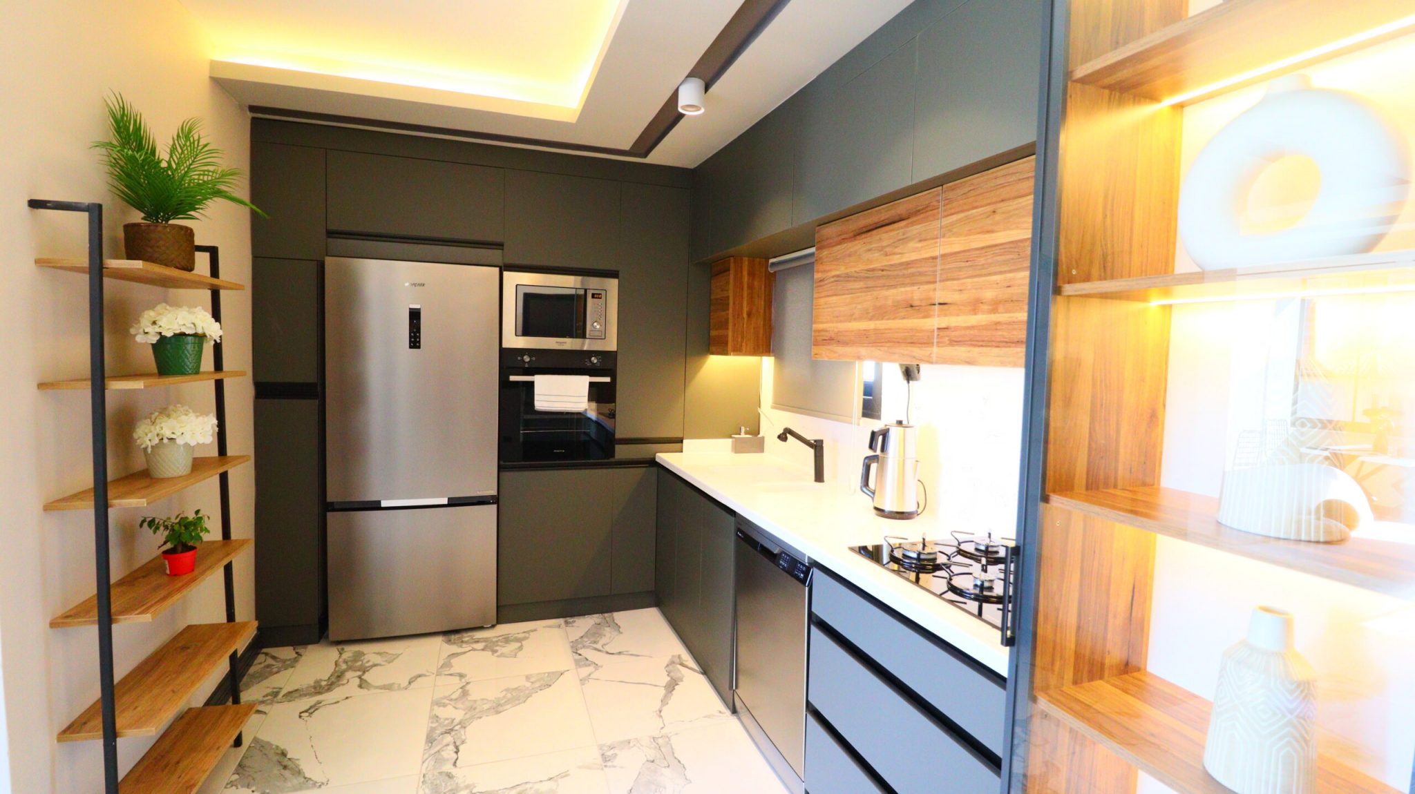 Mersin Erdemli Tömük Güneykent Sitesi Denize Sıfır Masrafsız Satılık 2+1 Daire