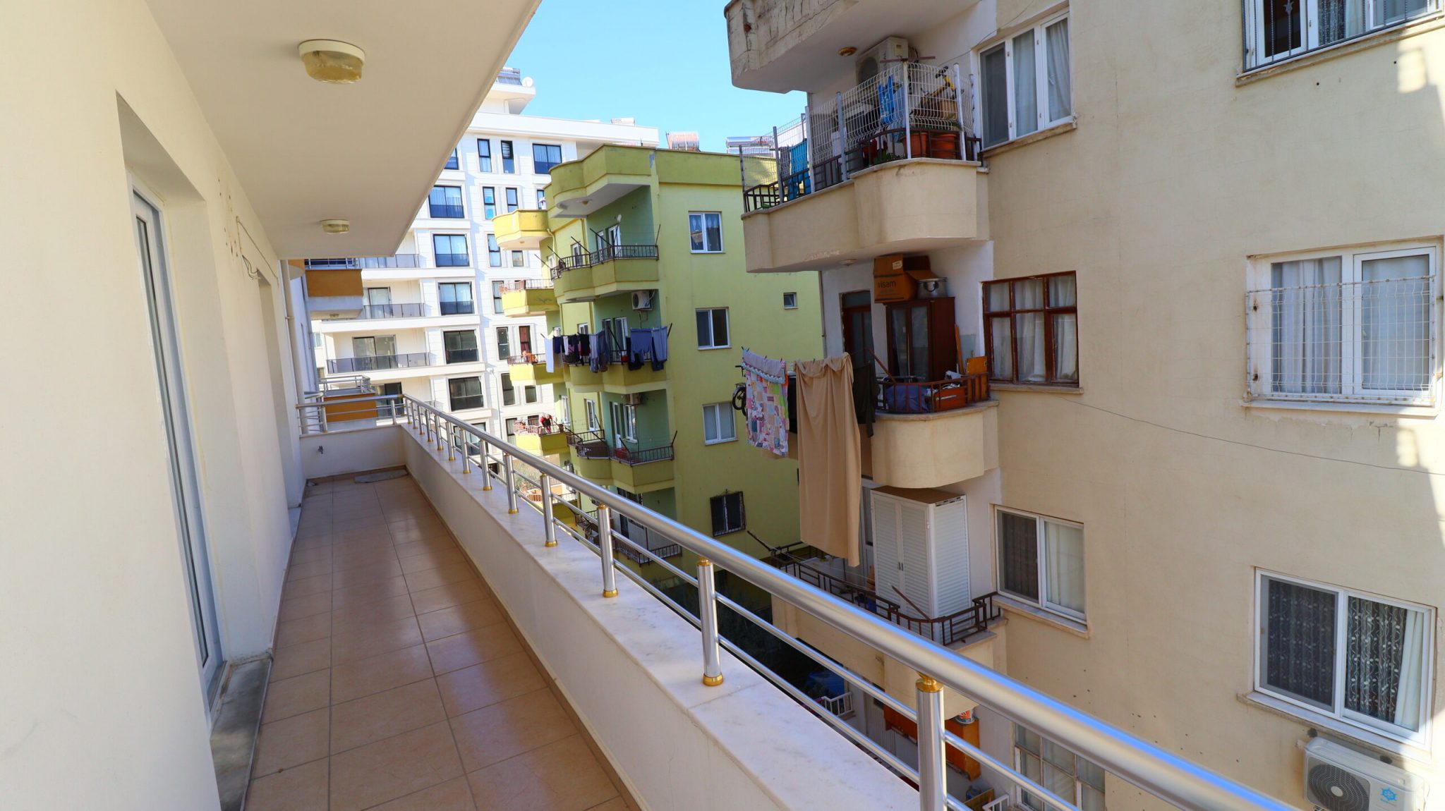Mersin Erdemli Alata Migros Market Arkası 3+1 Yıllık Kiralık Daire