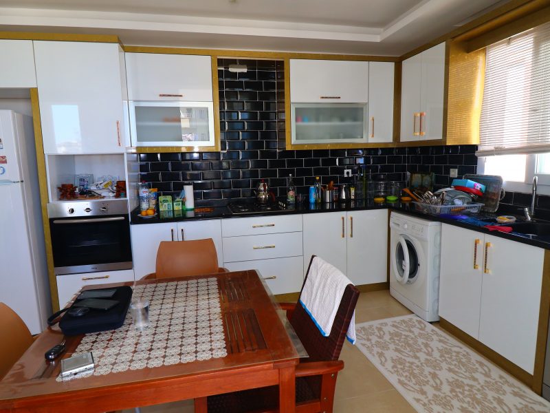 Mersin Erdemli Arpaçbahşiş Yılmaz Tekin 3+1 Eşyalı Kiralık Daire