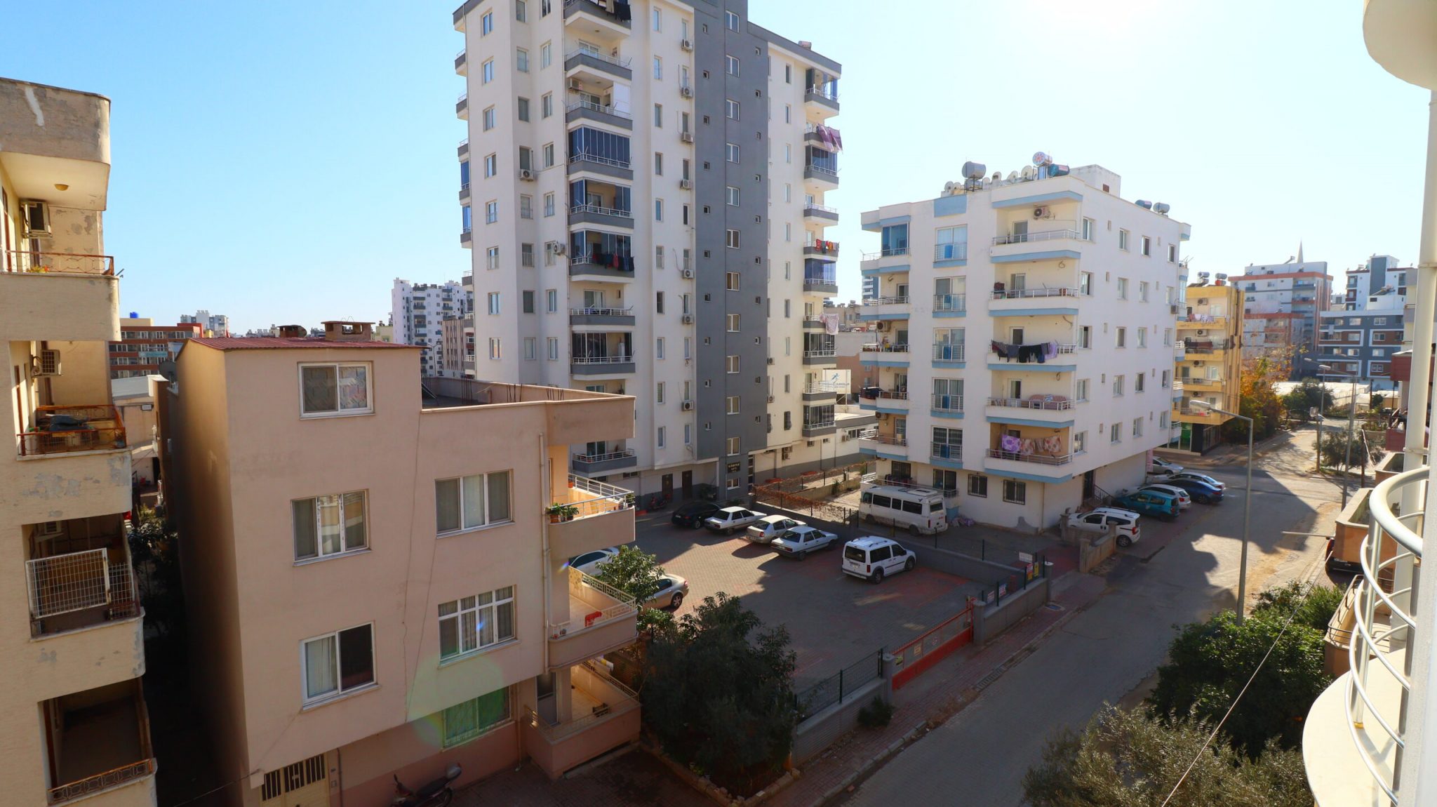 Mersin Erdemli Alata Migros Market Civarı Satılık 3+1 Geniş Daire