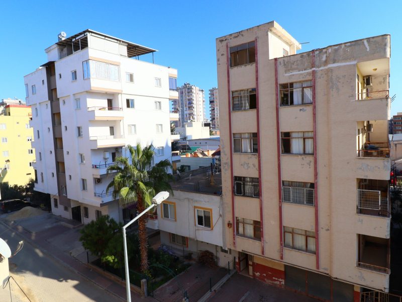 Mersin Erdemli Alata Migros Market Civarı Satılık 3+1 Geniş Daire