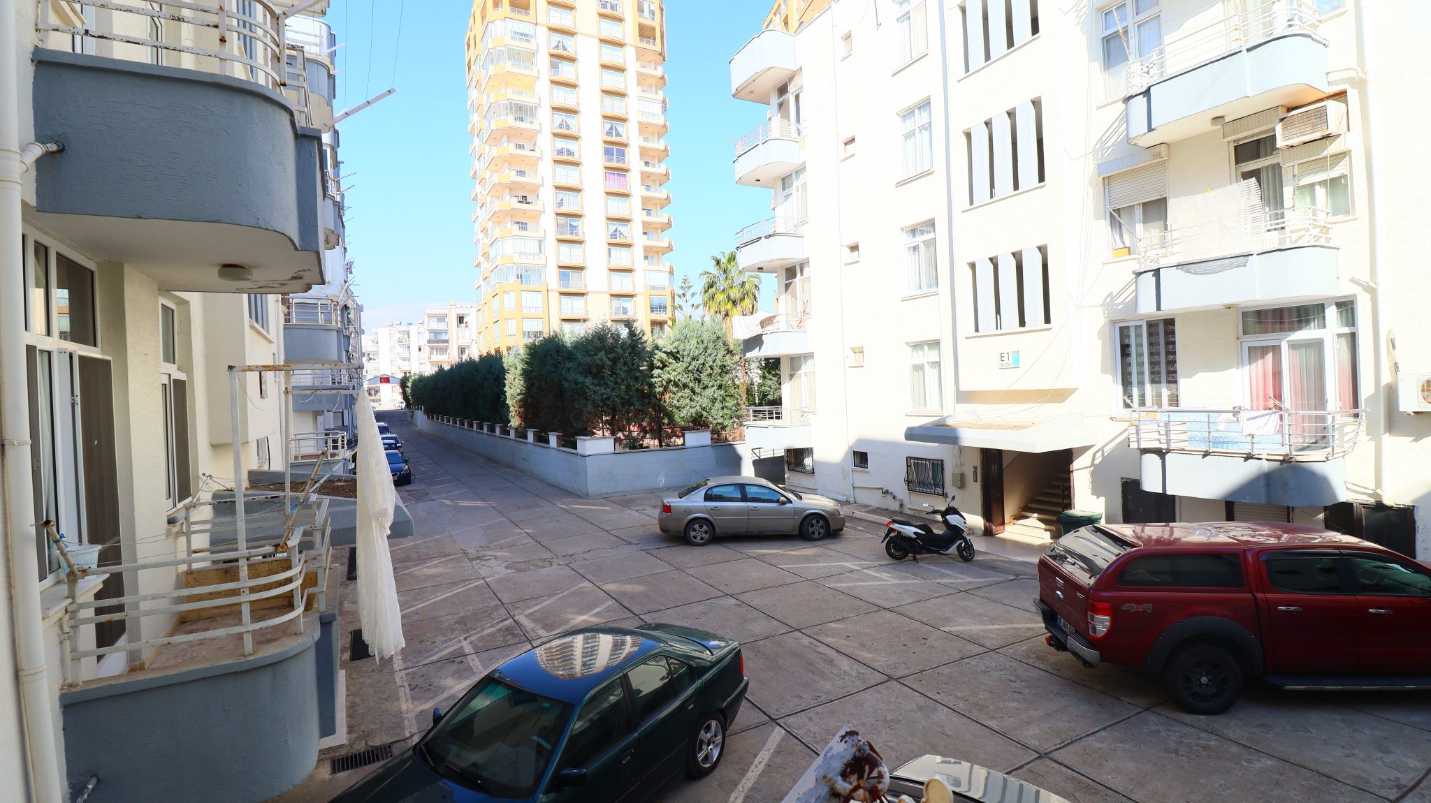 Mersin Erdemli Seafront Erdemkent Holiday Complex 2+1 Diare Zu Verkaufen