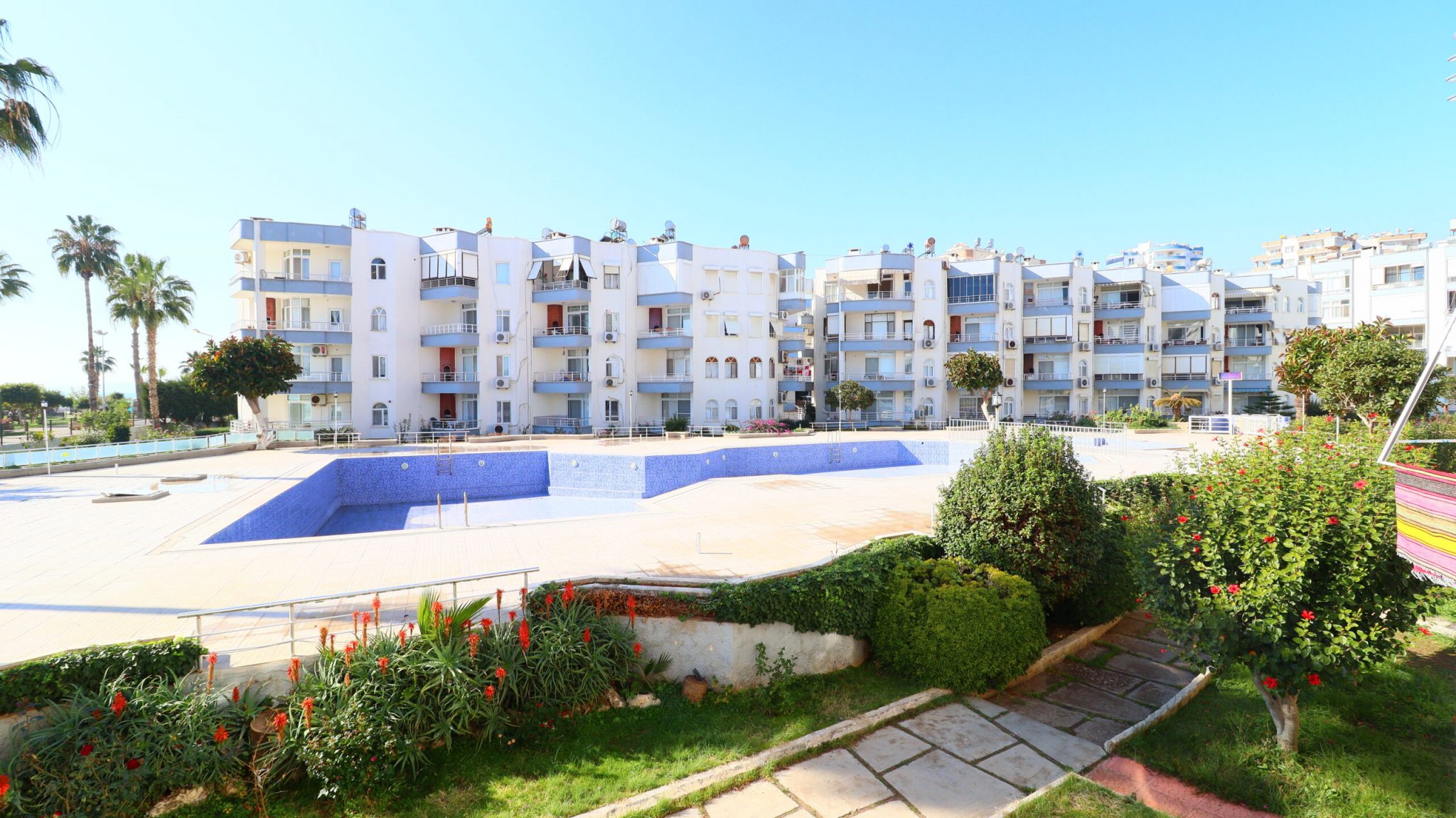 Mersin Erdemli Denize Sıfır Erdemkent Tatil Sitesi 2+1 Satılık Daire