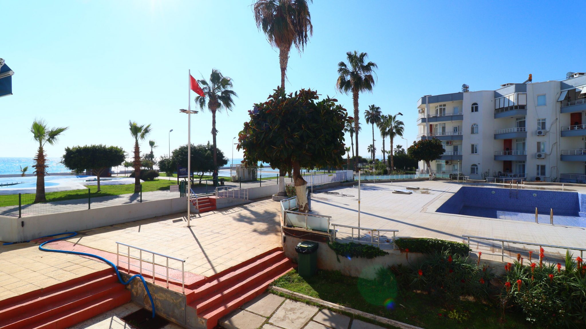 Mersin Erdemli Denize Sıfır Erdemkent Tatil Sitesi 2+1 Satılık Daire