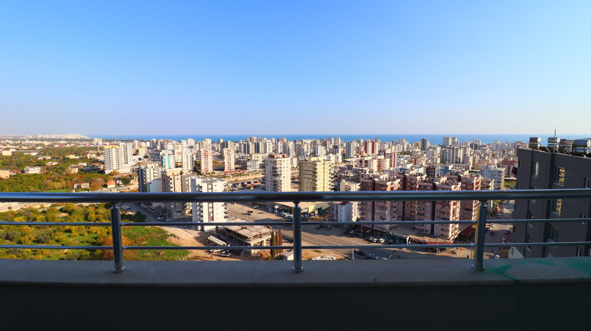 Mersin Erdemli Türbe Bahçeşehir Residences 4+1 Luxury Flat for Sale
