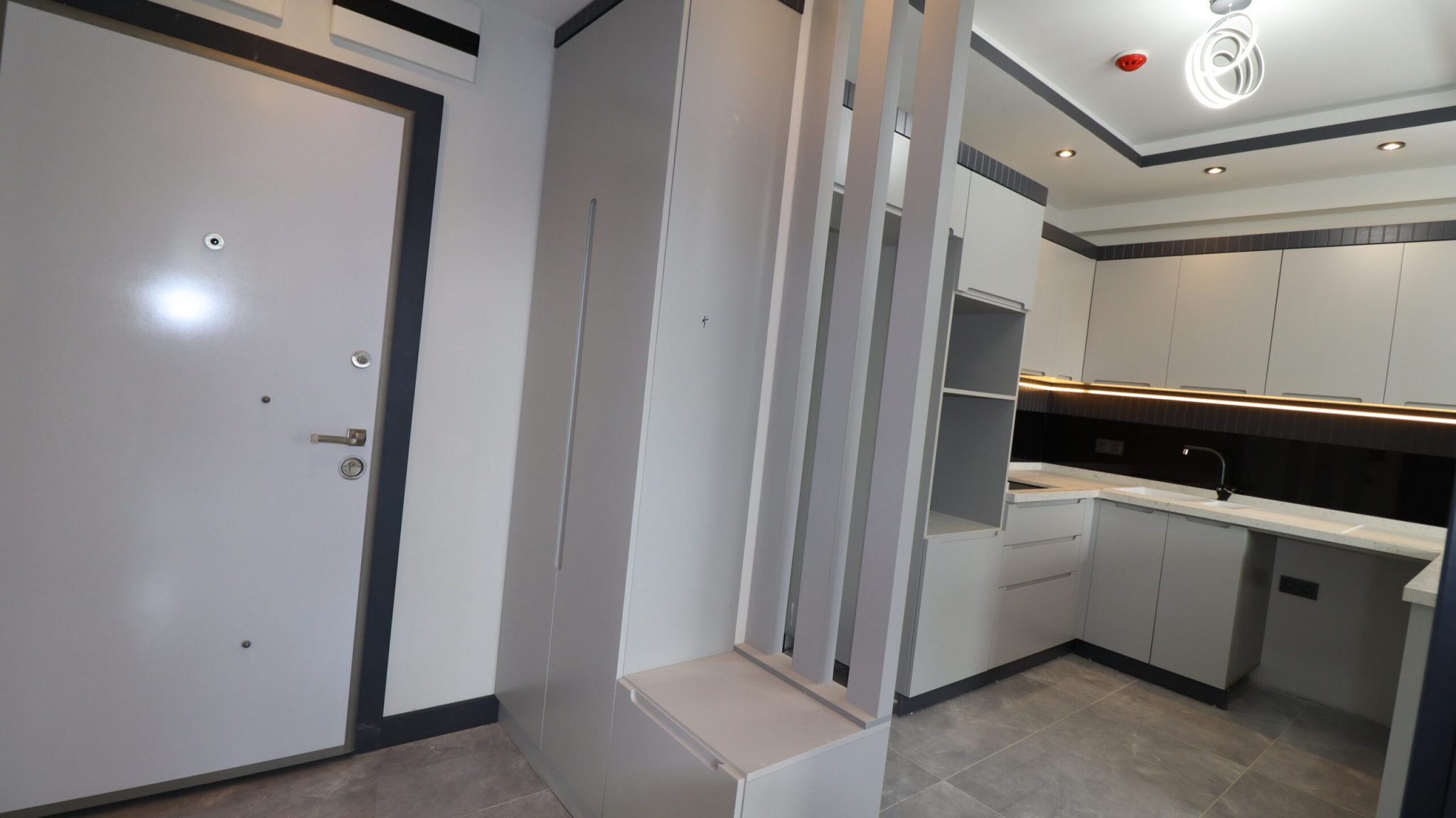 Mersin Erdemli Kargıpınarı Satılık 1+1 Lüks  Daire