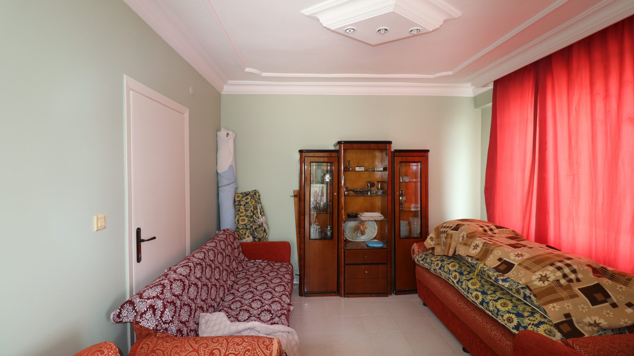 Mersin Erdemli Tömük Pınar Sitesi Furnished 4+1 Flat for Sale