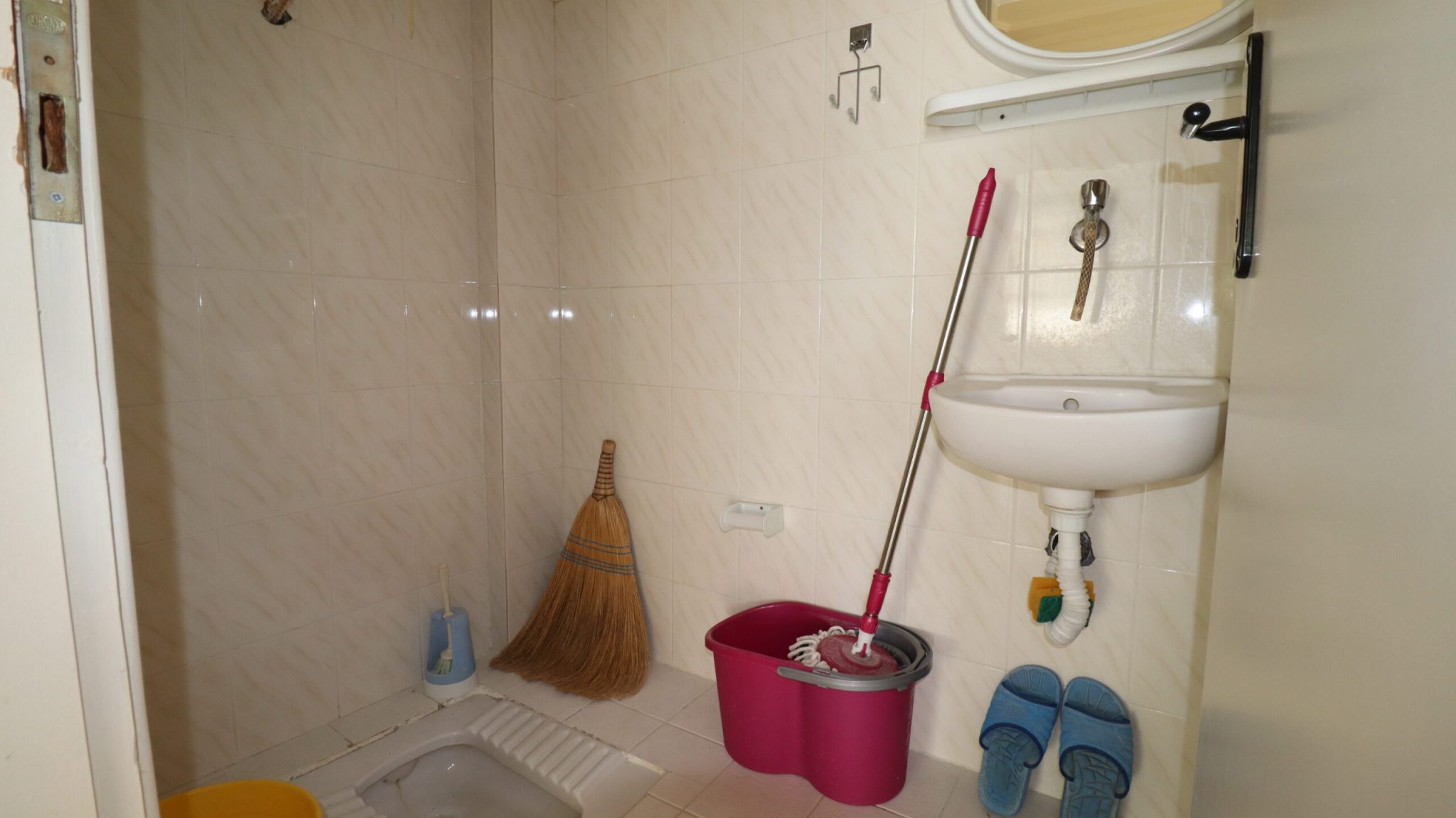 Mersin Erdemli Tömük Pınar Sitesi Eşyalı Satılık 4+1 Daire