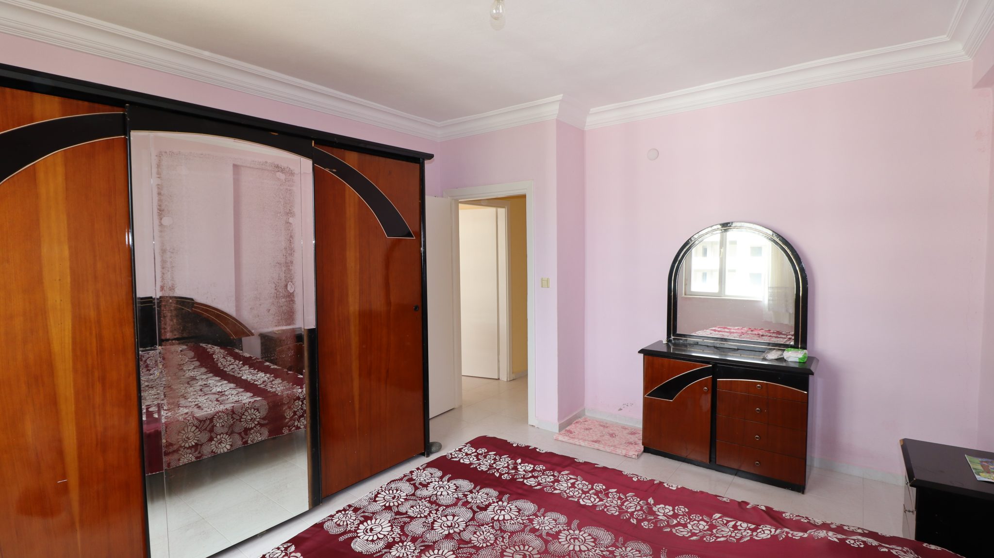 Mersin Erdemli Tömük Pınar Sitesi Furnished 4+1 Flat for Sale