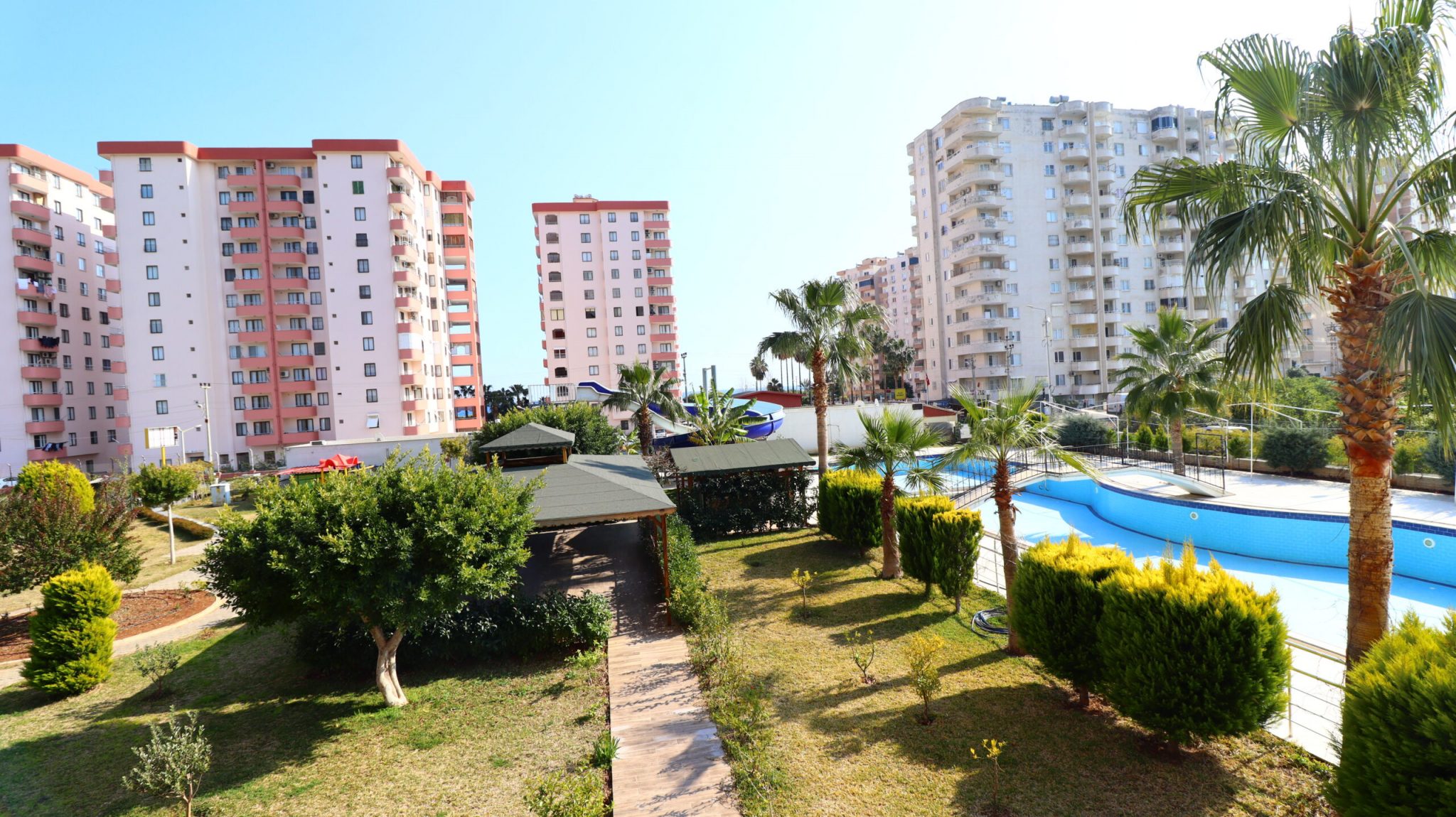 Mersin Erdemli Çeşmeli Abita Concept Satılık 1+1 Eşyalı Daire