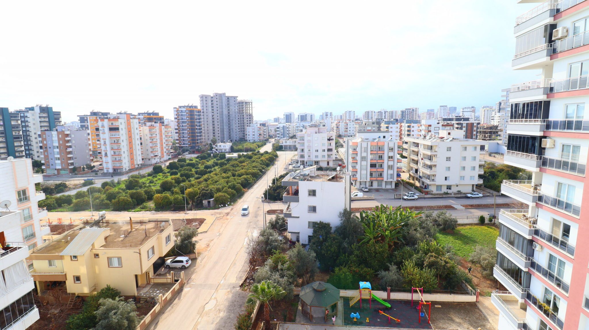 Mersin Erdemli Alata Oğlakkaya Sitesi 3+1 Satılık Bağımsız Mutfak Daire
