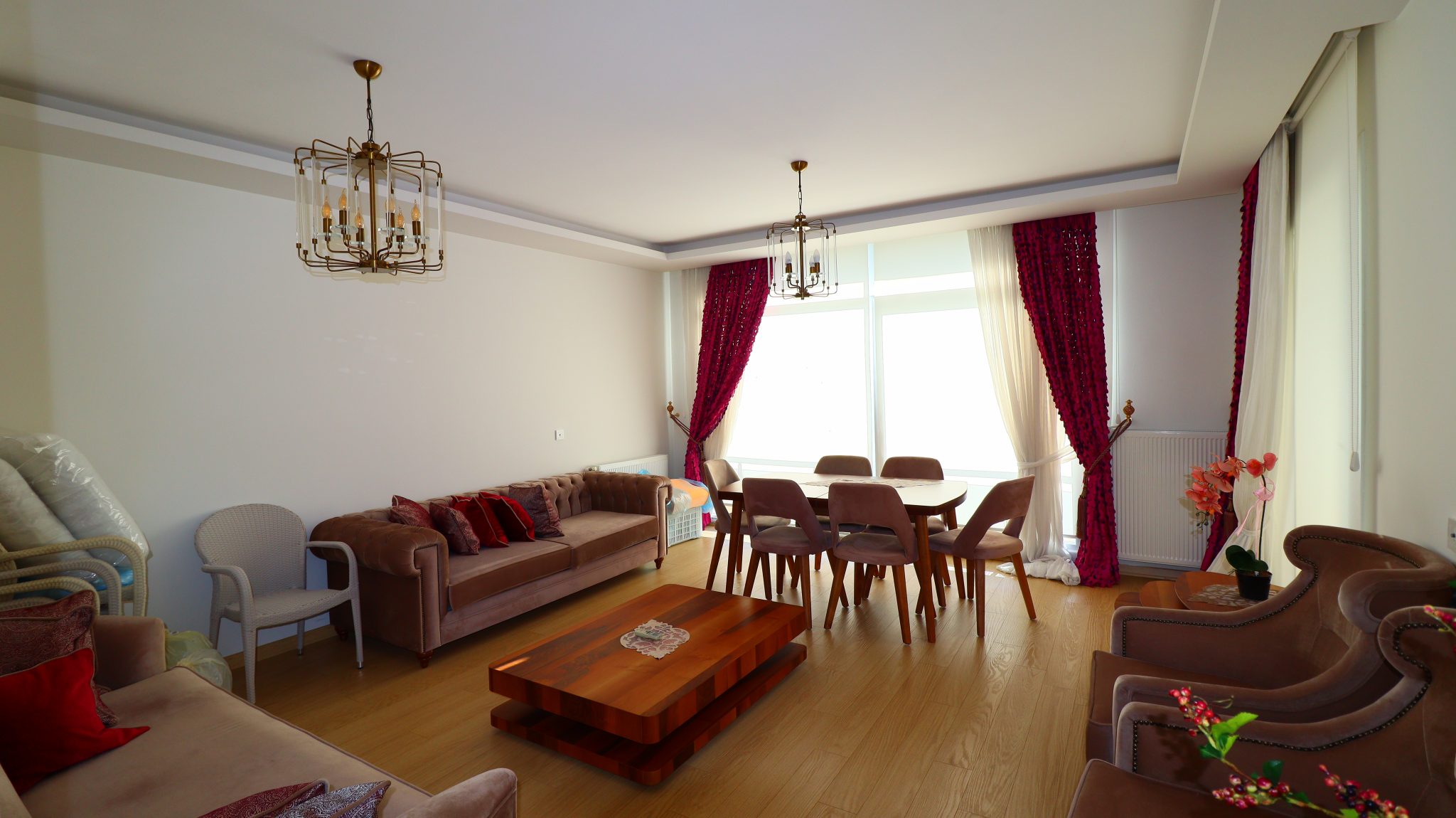 Mersin Erdemli Club Bahçeşehir Sitesi 4+1 Luxuswohnung zum Verkauf