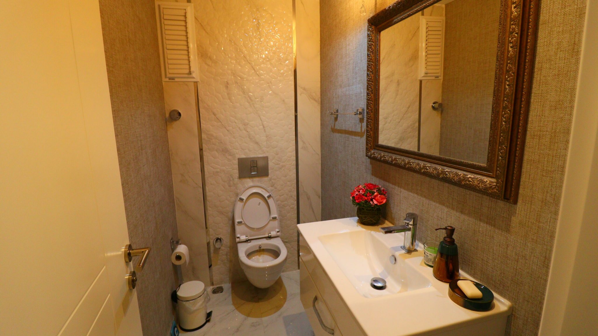 Mersin Erdemli Clup Bahçeşehir Sitesi 4+1 Satılık Lüks Daire