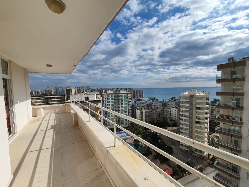 Mersin Erdemli Tömük Pınar Sitesi Eşyalı Satılık 4+1 Daire
