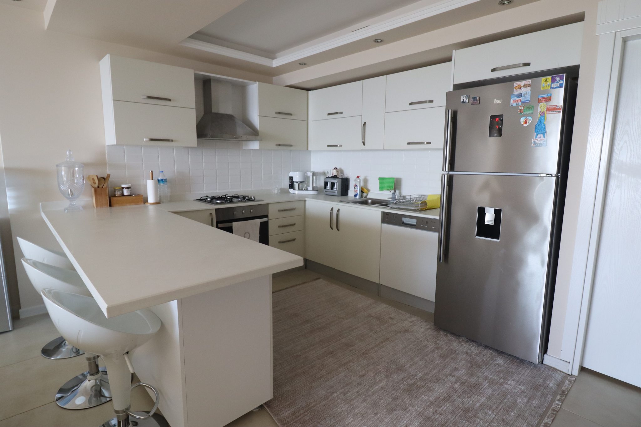 Mersin Erdemli Kargipınarı Queenaba 2 Komplex zum Verkauf 3+1 Sommerwohnung