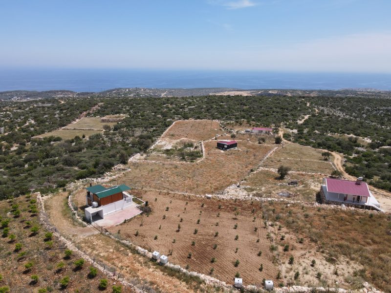 Mersin Silifke Narlıkuyu Deniz Manzaralı Tarla İçinde Satılık Ev