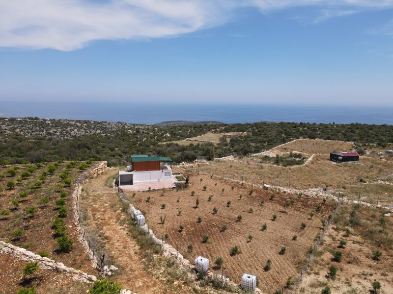 Mersin Silifke Narlıkuyu Deniz Manzaralı Tarla İçinde Satılık Ev