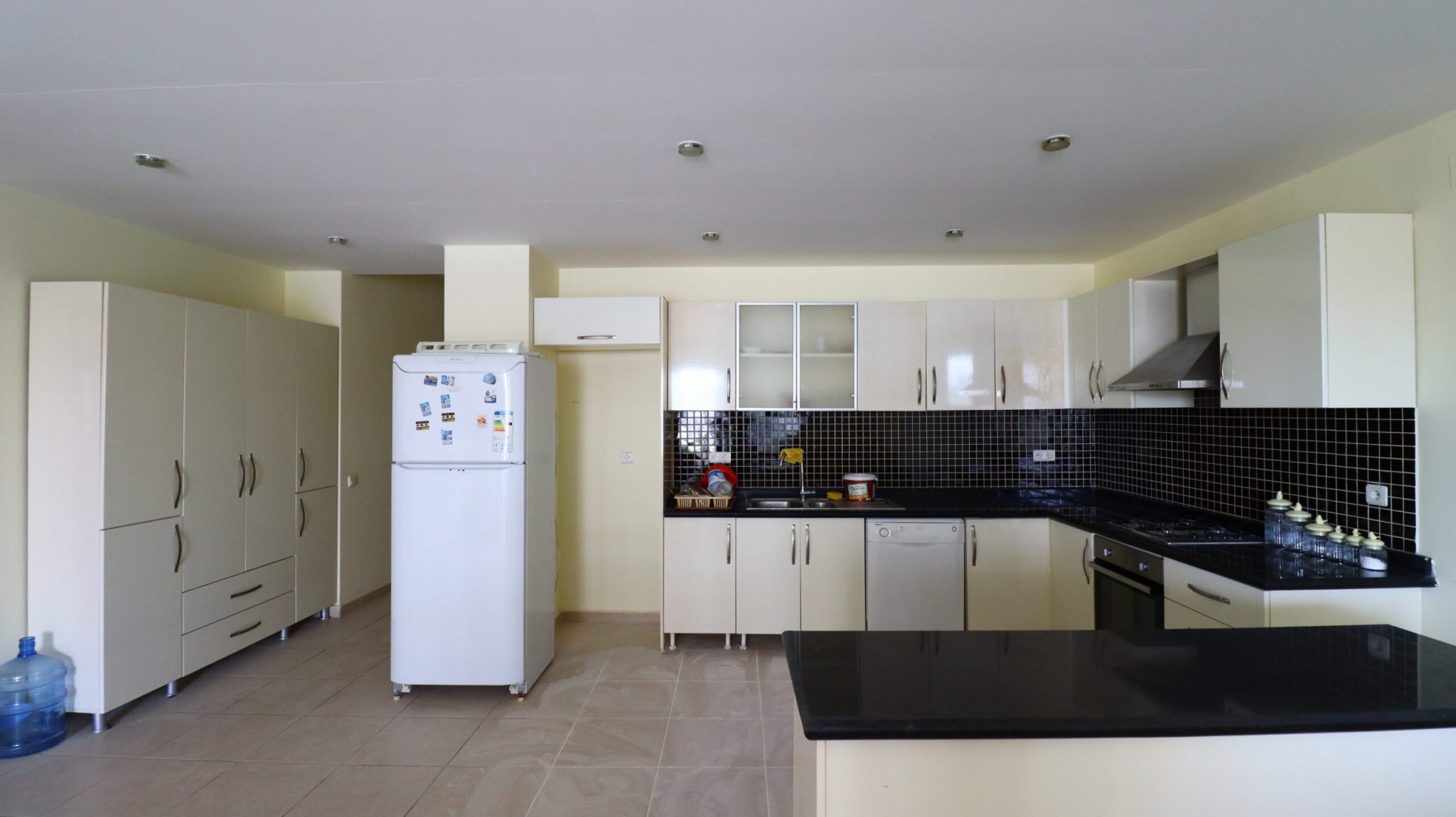 Mersin Erdemli Kargıpınarı Denize Sıfır Queenaba Sitesi Satılık Daire
