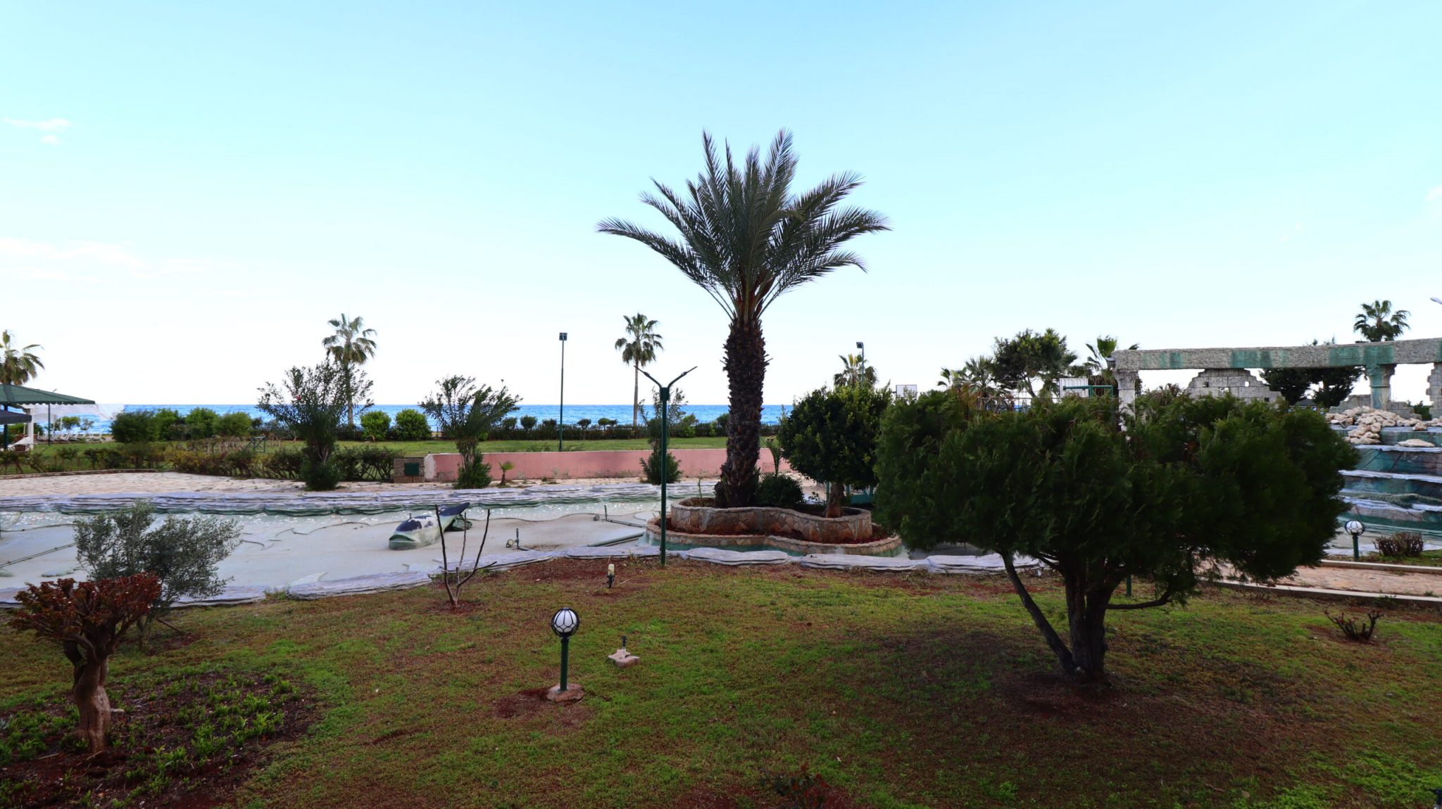 Mersin Erdemli Limonlu Liparis 4 Eşyalı Satılık 2+1 Daire