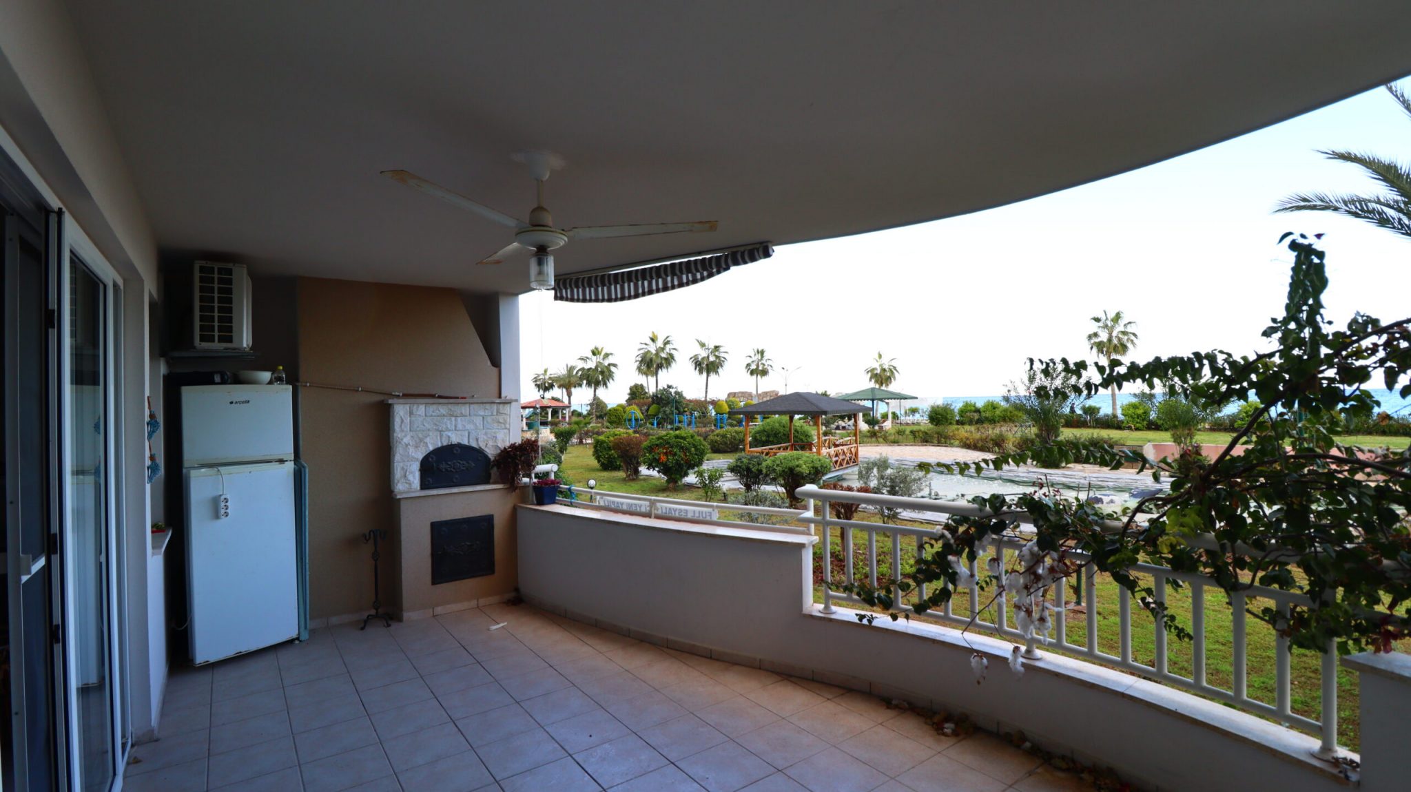 Mersin Erdemli Limonlu Liparis 4 Eşyalı Satılık 2+1 Daire