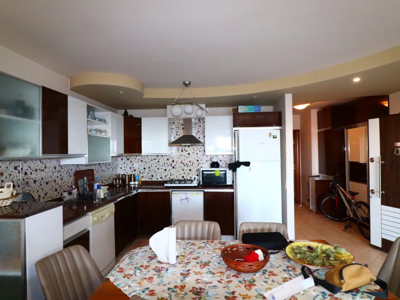 Mersin Erdemli Limonlu Liparis 4 Eşyalı Satılık 2+1 Daire