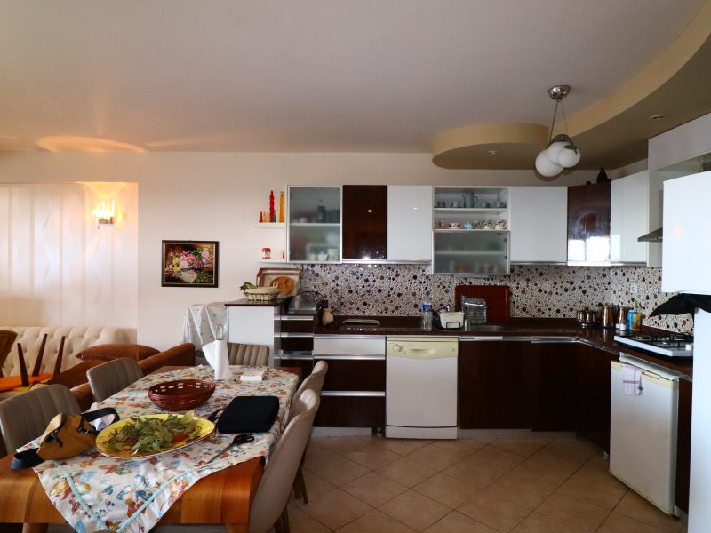 Mersin Erdemli Limonlu Liparis 4 Eşyalı Satılık 2+1 Daire