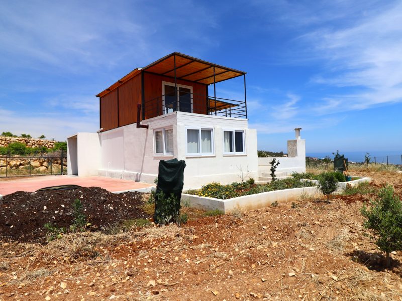 Mersin Silifke Narlıkuyu Deniz Manzaralı Tarla İçinde Satılık Ev