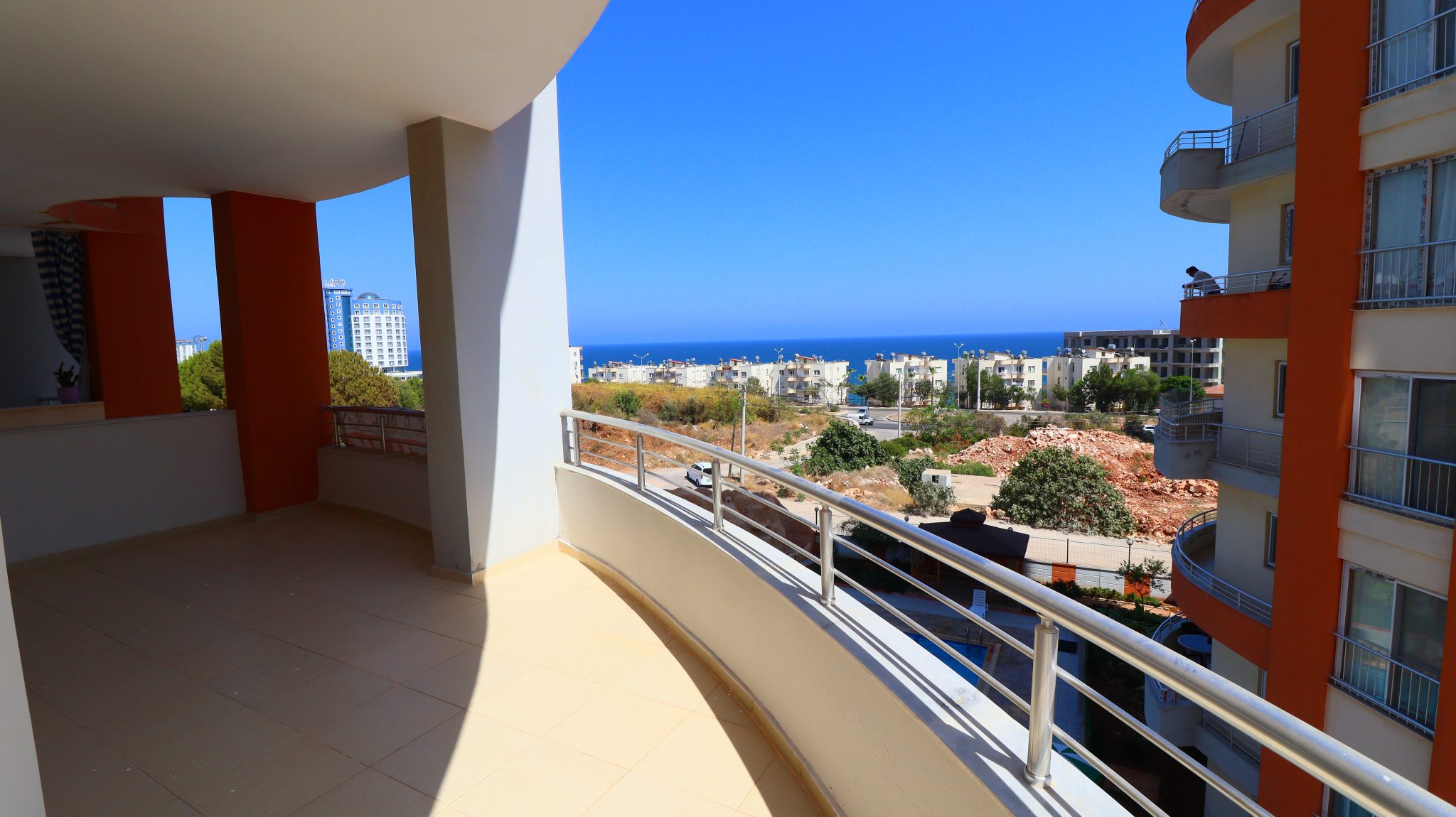 Mersin Erdemli Ayaş Site İçinde Deniz Manzaralı Satılık 2+1 Daire