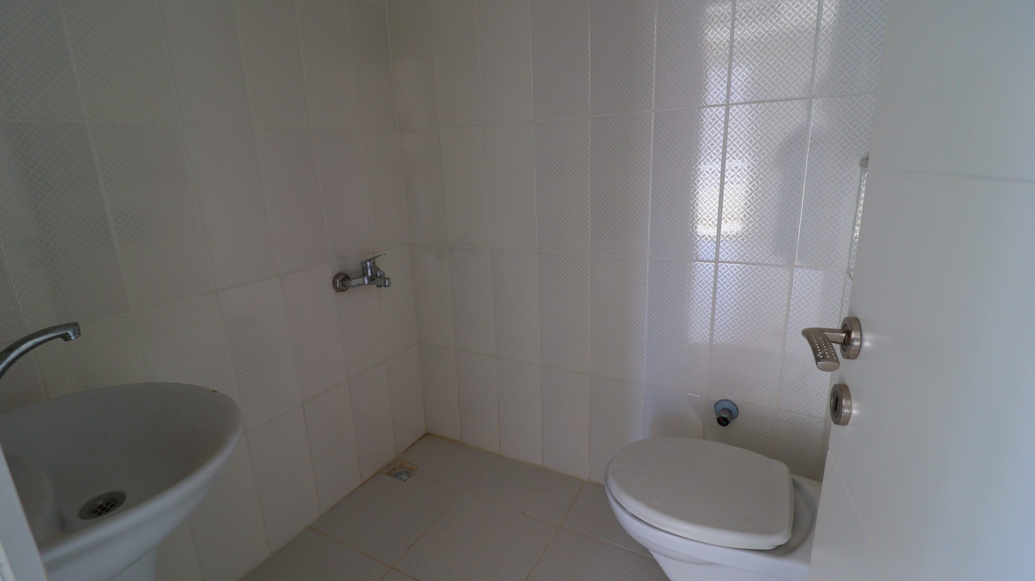 Mersin Erdemli Ayaş Site İçinde Deniz Manzaralı Satılık 2+1 Daire