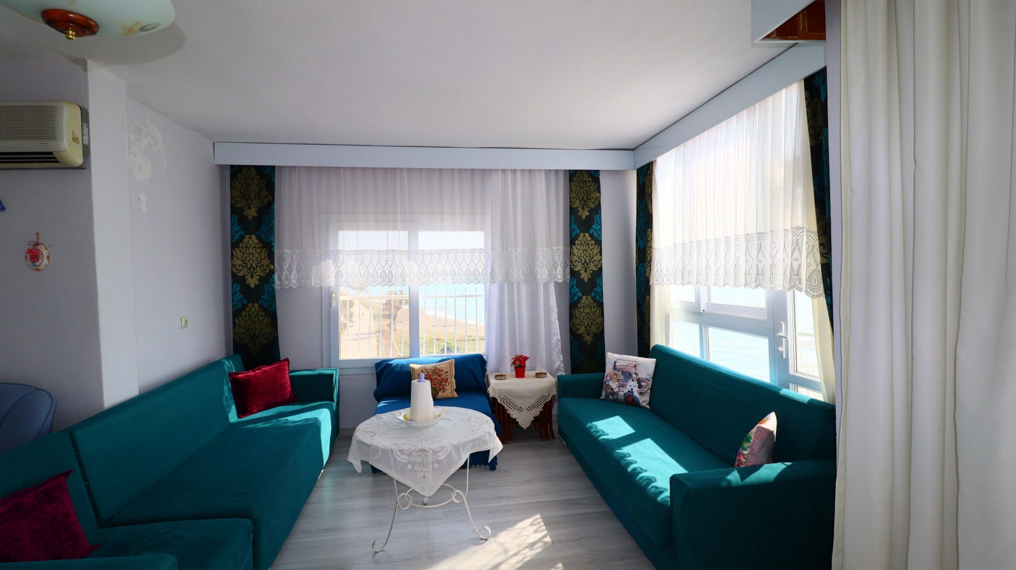 Mersin Arpaçbahşiş Özaltın Palmiye Eşyalı Kiralık 3+1 Daire
