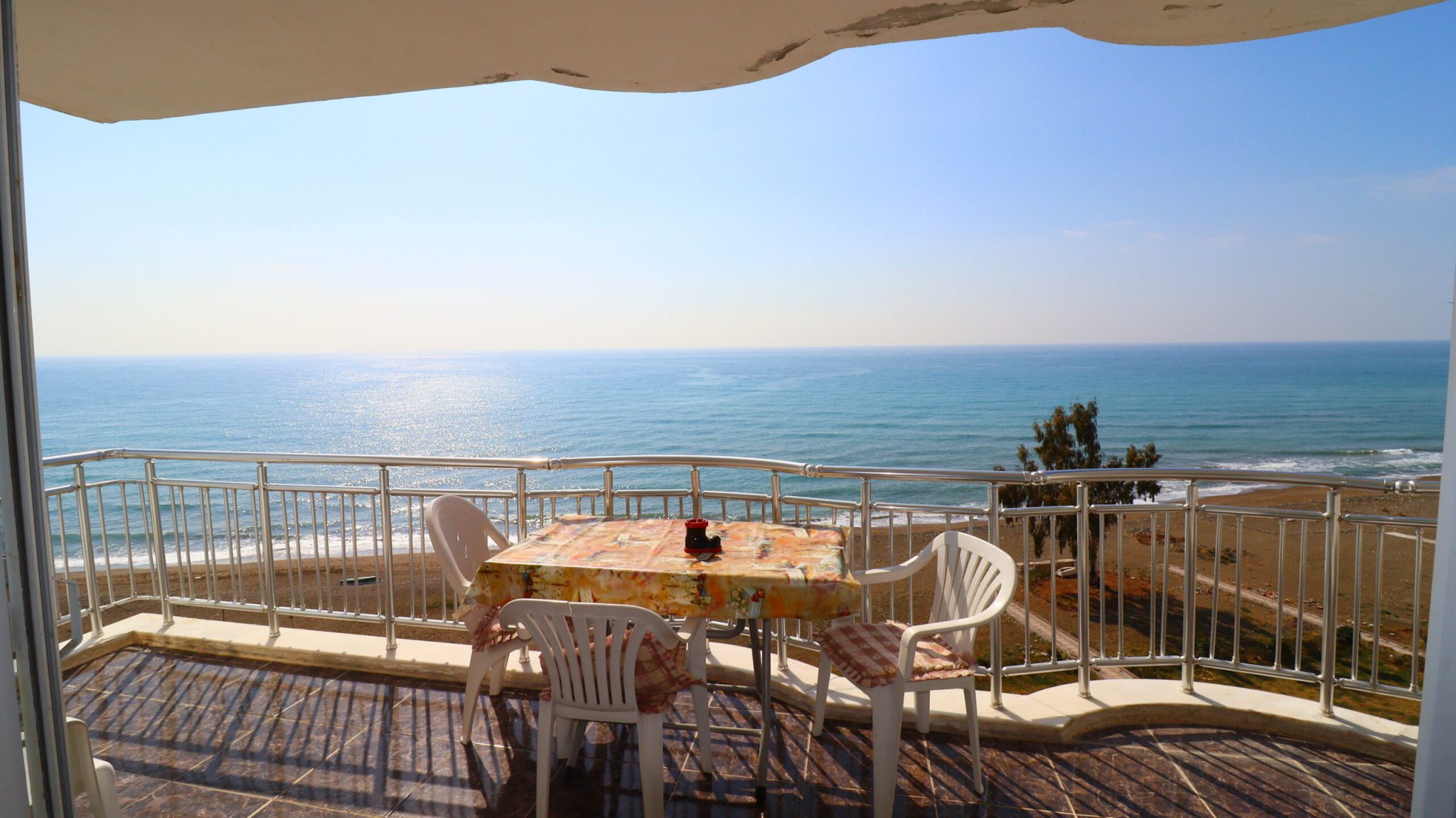 Mersin Arpaçbahşiş Özaltın Palmiye Eşyalı Kiralık 3+1 Daire
