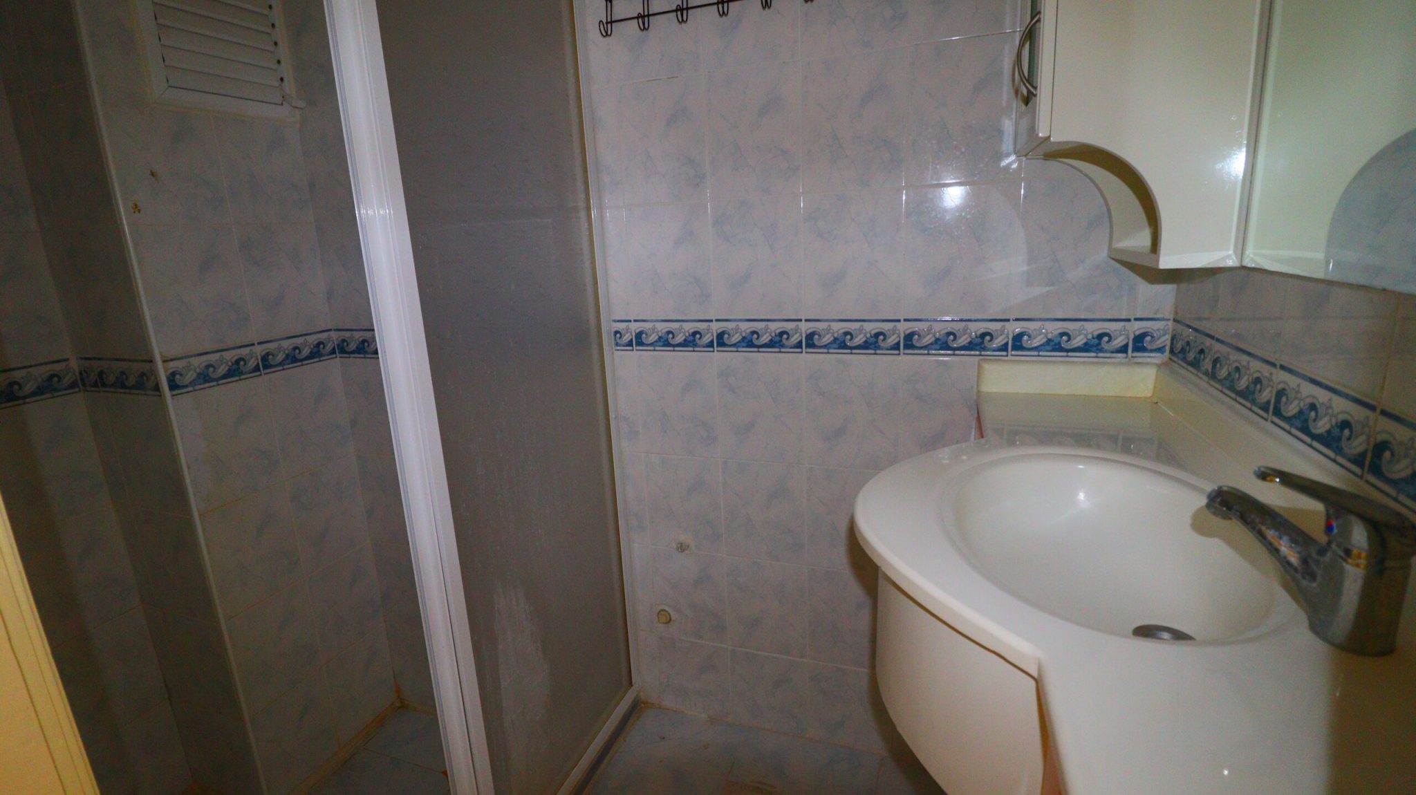 Mersin Erdemli Ayaş Koç Sitesi 2+1 Eşyalı Kiralık Diare